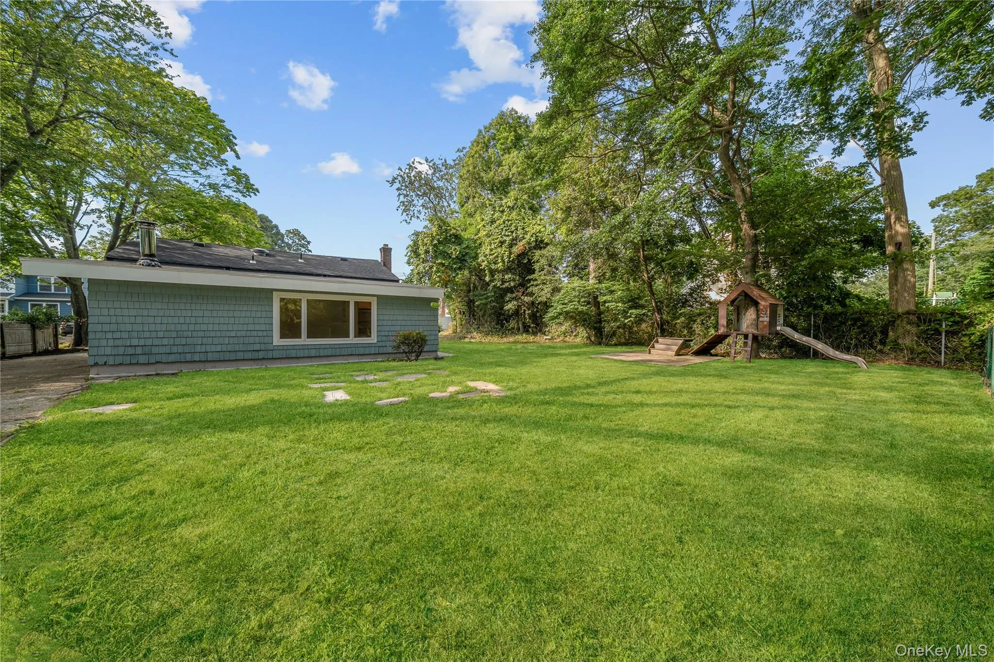 46 Barclay Road, Brookhaven, NY, 2 Bedrooms Bedrooms, 5 Rooms Rooms,1 BathroomBathrooms,Residential,For Rent,Barclay,0,1027921 46 Barclay Road, Brookhaven, NY, 2 Bedrooms Bedrooms, 5 Rooms Rooms,1 BathroomBathrooms,Residential,For Rent,Barclay,0,1027921