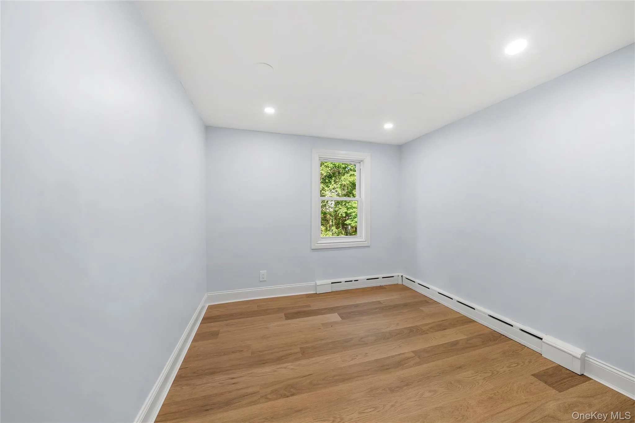 46 Barclay Road, Brookhaven, NY, 2 Bedrooms Bedrooms, 5 Rooms Rooms,1 BathroomBathrooms,Residential,For Rent,Barclay,0,1027921 46 Barclay Road, Brookhaven, NY, 2 Bedrooms Bedrooms, 5 Rooms Rooms,1 BathroomBathrooms,Residential,For Rent,Barclay,0,1027921