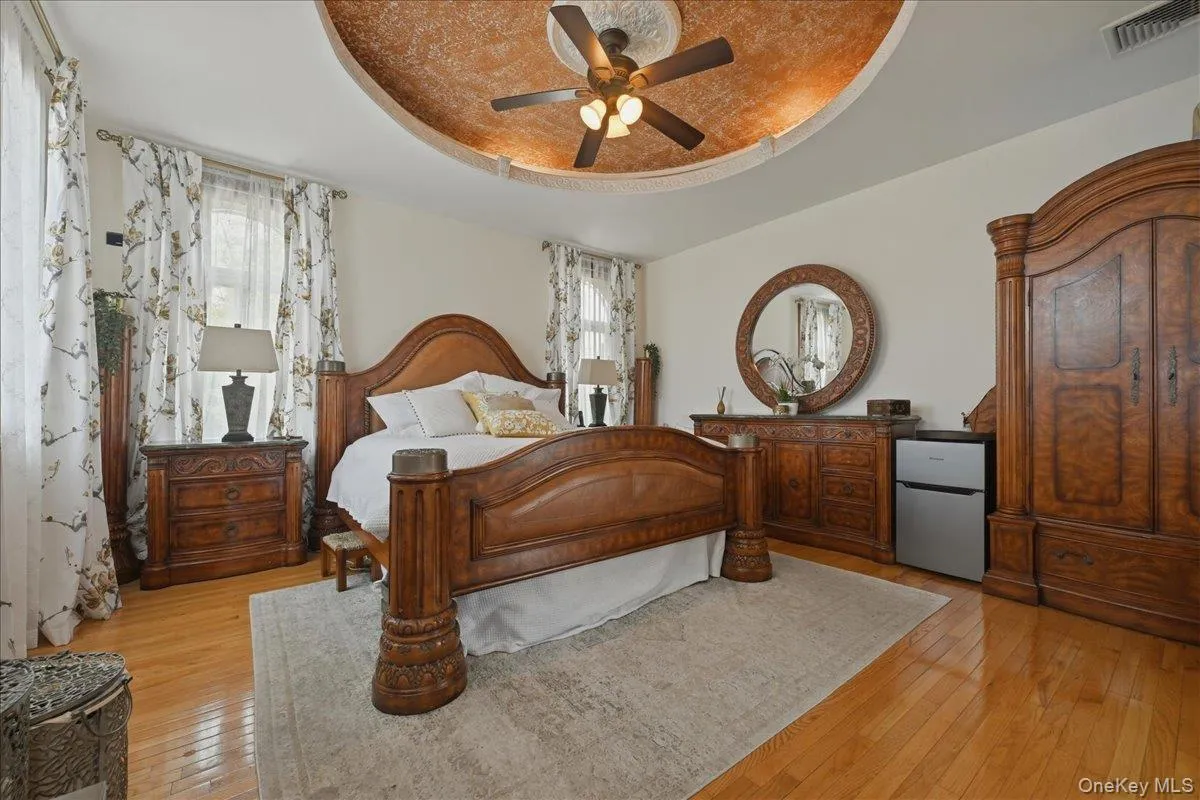 844 Park Lane, Hempstead, NY, 7 Bedrooms Bedrooms, 14 Rooms Rooms,4 BathroomsBathrooms,Residential,For Rent,Park,0,1027923 844 Park Lane, Hempstead, NY, 7 Bedrooms Bedrooms, 14 Rooms Rooms,4 BathroomsBathrooms,Residential,For Rent,Park,0,1027923