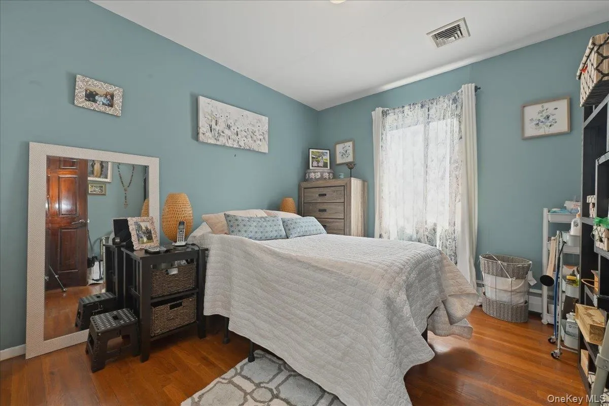 844 Park Lane, Hempstead, NY, 7 Bedrooms Bedrooms, 14 Rooms Rooms,4 BathroomsBathrooms,Residential,For Rent,Park,0,1027923 844 Park Lane, Hempstead, NY, 7 Bedrooms Bedrooms, 14 Rooms Rooms,4 BathroomsBathrooms,Residential,For Rent,Park,0,1027923
