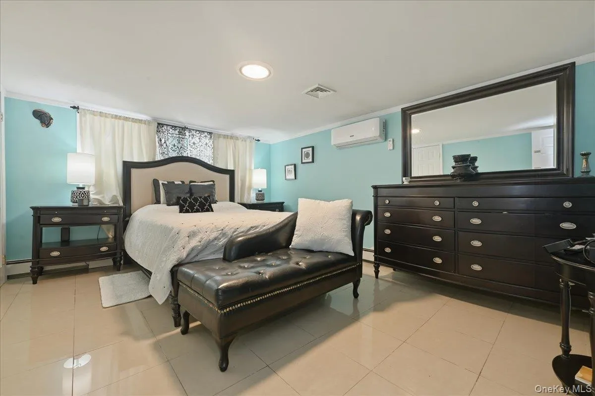 844 Park Lane, Hempstead, NY, 7 Bedrooms Bedrooms, 14 Rooms Rooms,4 BathroomsBathrooms,Residential,For Rent,Park,0,1027923 844 Park Lane, Hempstead, NY, 7 Bedrooms Bedrooms, 14 Rooms Rooms,4 BathroomsBathrooms,Residential,For Rent,Park,0,1027923