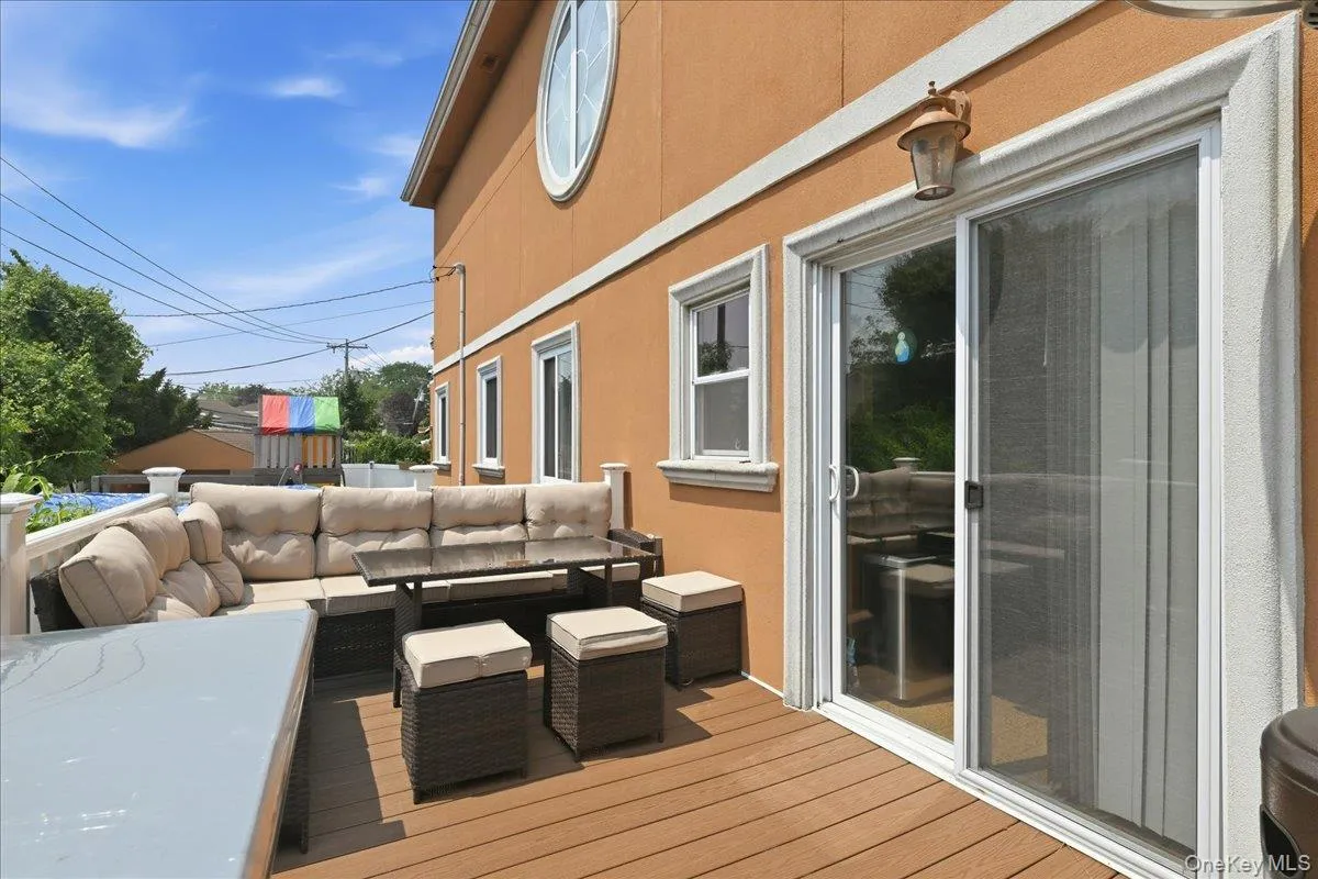 844 Park Lane, Hempstead, NY, 7 Bedrooms Bedrooms, 14 Rooms Rooms,4 BathroomsBathrooms,Residential,For Rent,Park,0,1027923 844 Park Lane, Hempstead, NY, 7 Bedrooms Bedrooms, 14 Rooms Rooms,4 BathroomsBathrooms,Residential,For Rent,Park,0,1027923