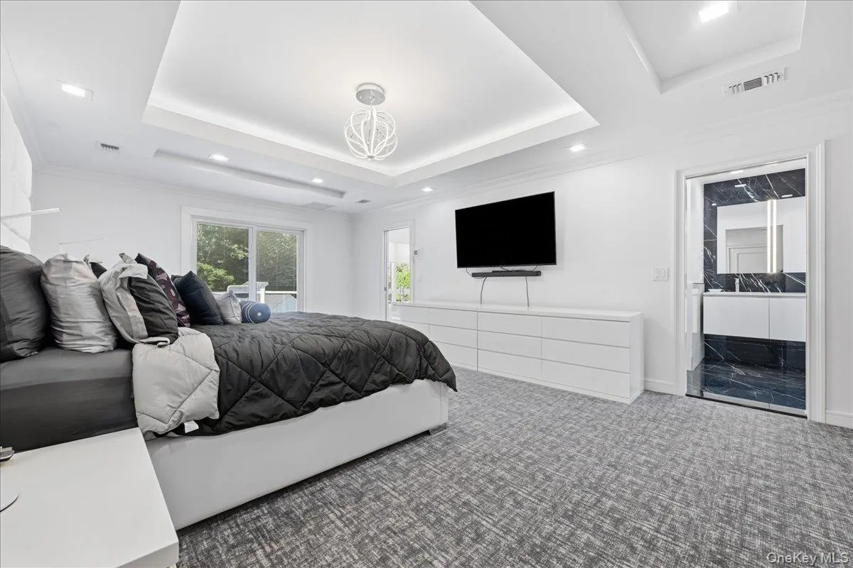tray ceiling, wood floor under carpet tray ceiling, wood floor under carpet