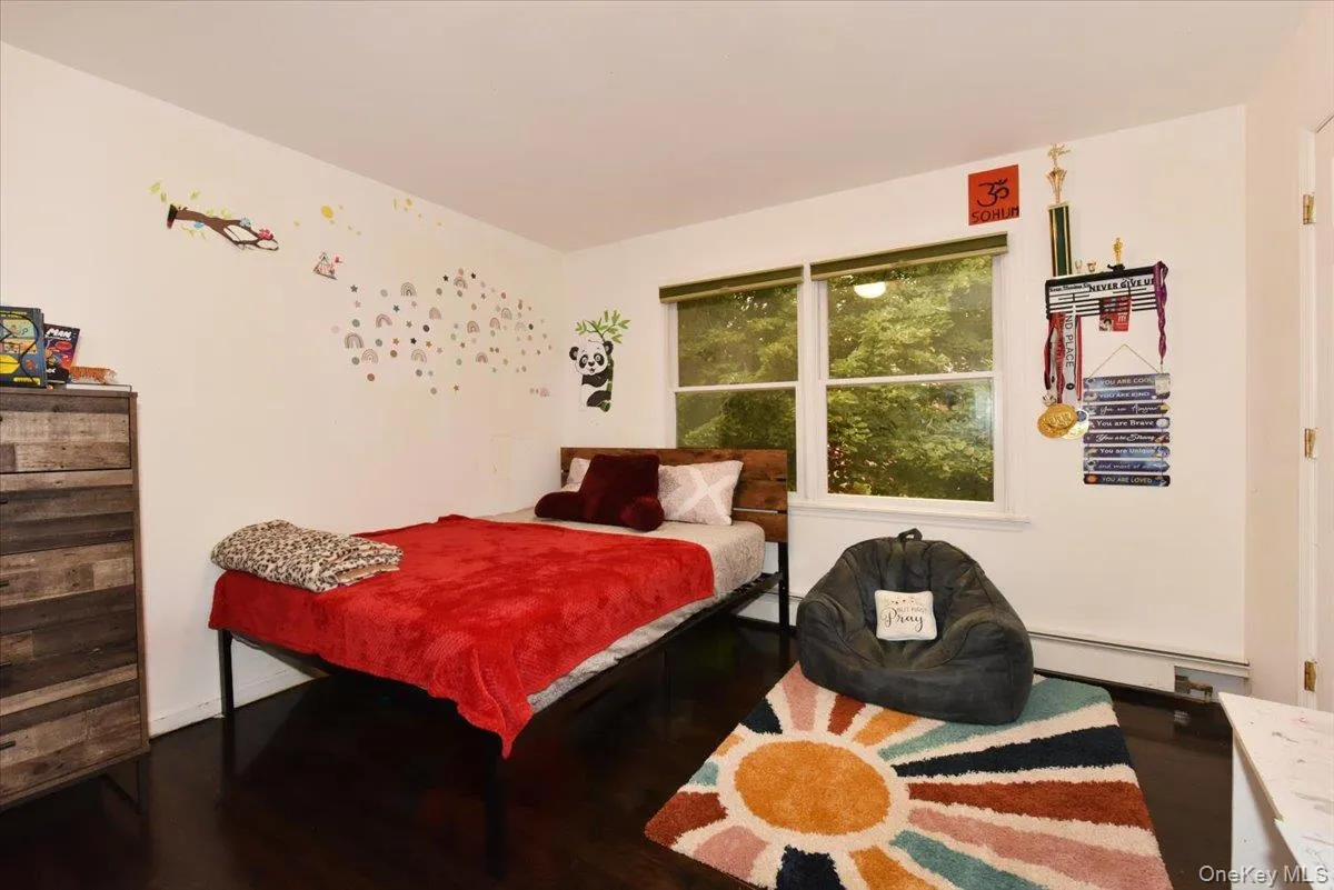 109 Charles Street, Hempstead, NY, 5 Bedrooms Bedrooms, 8 Rooms Rooms,3 BathroomsBathrooms,Residential Lease,For Rent,Charles,0,1027931 109 Charles Street, Hempstead, NY, 5 Bedrooms Bedrooms, 8 Rooms Rooms,3 BathroomsBathrooms,Residential Lease,For Rent,Charles,0,1027931