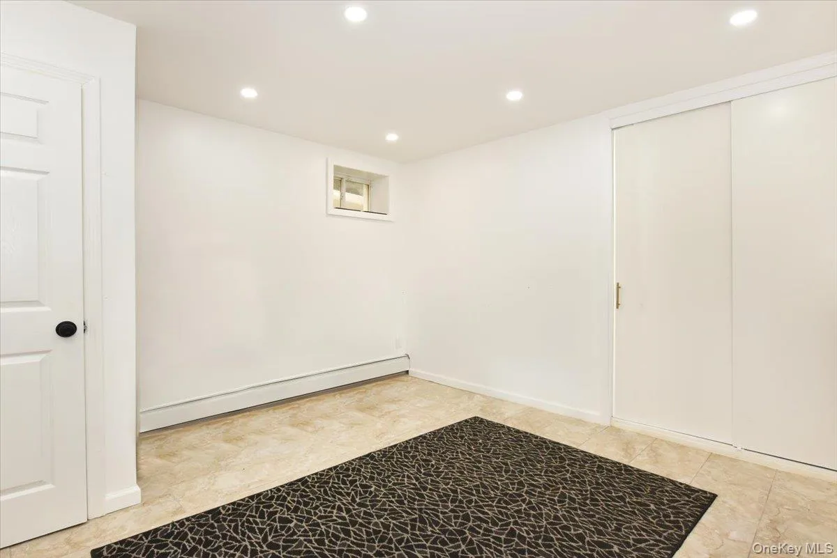 109 Charles Street, Hempstead, NY, 5 Bedrooms Bedrooms, 8 Rooms Rooms,3 BathroomsBathrooms,Residential Lease,For Rent,Charles,0,1027931 109 Charles Street, Hempstead, NY, 5 Bedrooms Bedrooms, 8 Rooms Rooms,3 BathroomsBathrooms,Residential Lease,For Rent,Charles,0,1027931
