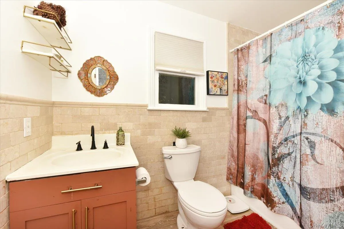 109 Charles Street, Hempstead, NY, 5 Bedrooms Bedrooms, 8 Rooms Rooms,3 BathroomsBathrooms,Residential Lease,For Rent,Charles,0,1027931 109 Charles Street, Hempstead, NY, 5 Bedrooms Bedrooms, 8 Rooms Rooms,3 BathroomsBathrooms,Residential Lease,For Rent,Charles,0,1027931