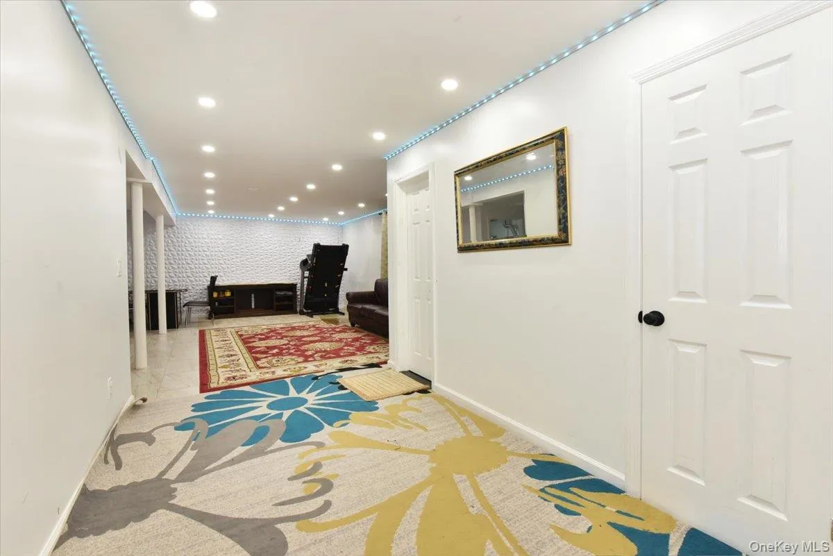 109 Charles Street, Hempstead, NY, 5 Bedrooms Bedrooms, 8 Rooms Rooms,3 BathroomsBathrooms,Residential Lease,For Rent,Charles,0,1027931 109 Charles Street, Hempstead, NY, 5 Bedrooms Bedrooms, 8 Rooms Rooms,3 BathroomsBathrooms,Residential Lease,For Rent,Charles,0,1027931