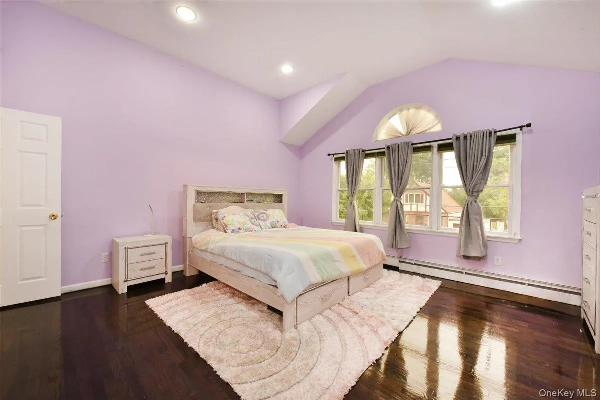 109 Charles Street, Hempstead, NY, 5 Bedrooms Bedrooms, 8 Rooms Rooms,3 BathroomsBathrooms,Residential Lease,For Rent,Charles,0,1027931 109 Charles Street, Hempstead, NY, 5 Bedrooms Bedrooms, 8 Rooms Rooms,3 BathroomsBathrooms,Residential Lease,For Rent,Charles,0,1027931