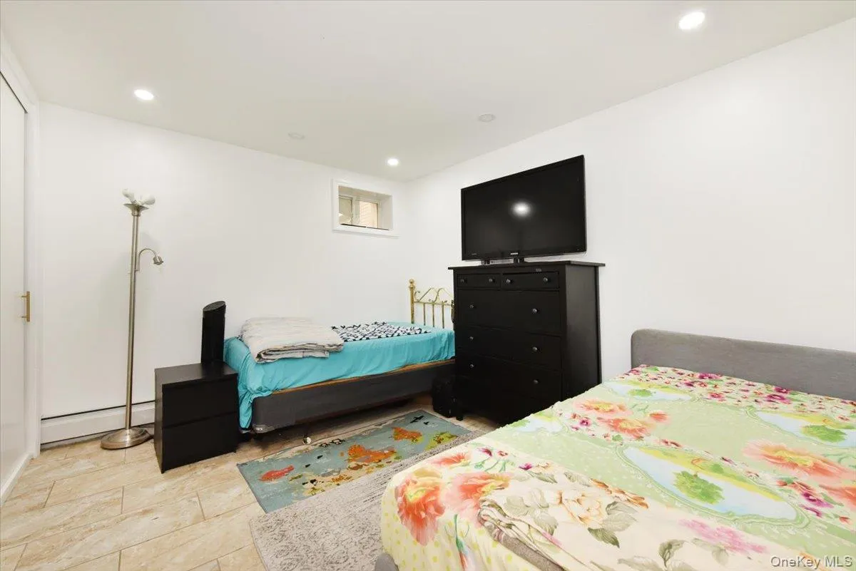 109 Charles Street, Hempstead, NY, 5 Bedrooms Bedrooms, 8 Rooms Rooms,3 BathroomsBathrooms,Residential Lease,For Rent,Charles,0,1027931 109 Charles Street, Hempstead, NY, 5 Bedrooms Bedrooms, 8 Rooms Rooms,3 BathroomsBathrooms,Residential Lease,For Rent,Charles,0,1027931