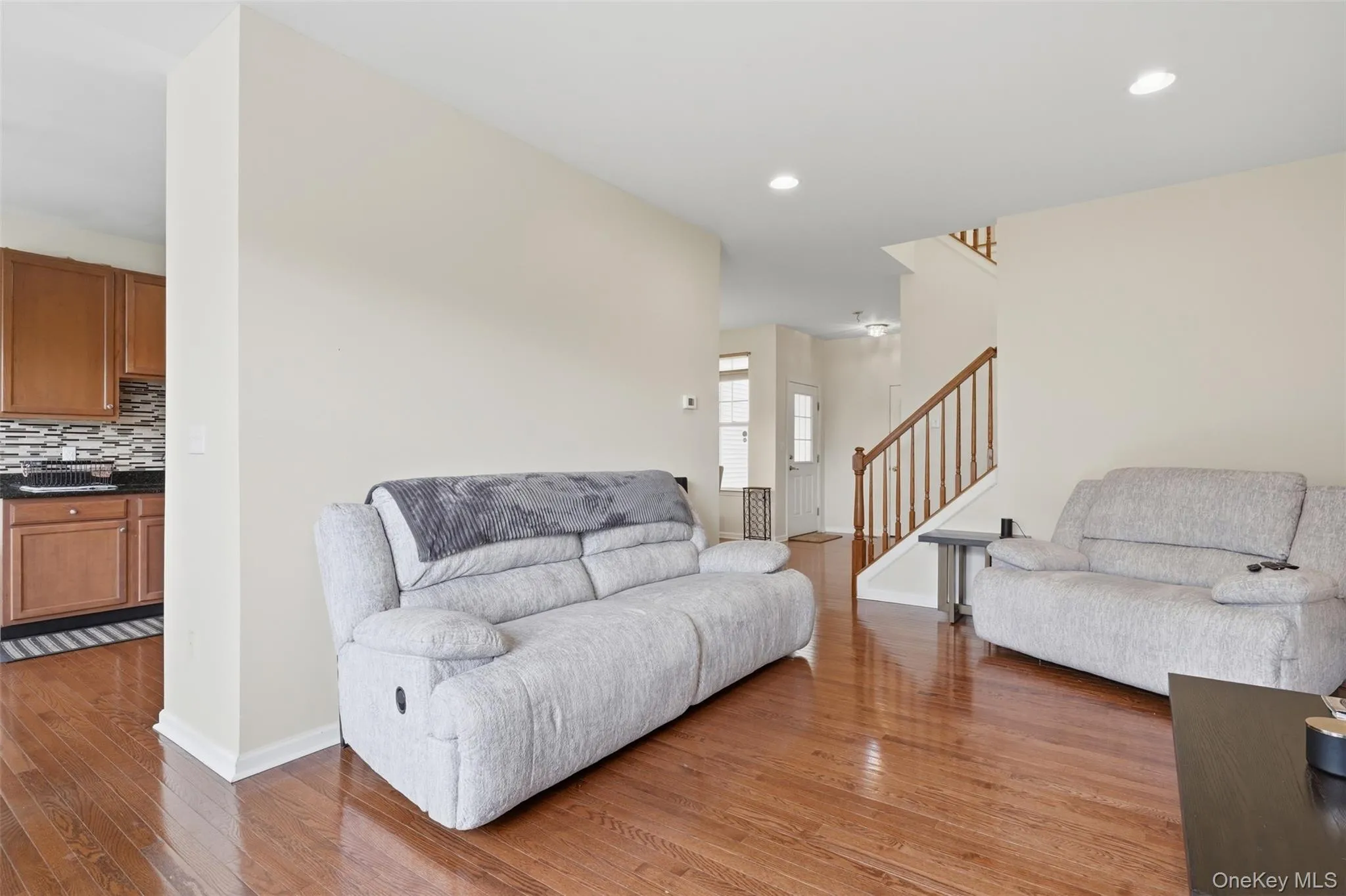 58 Cobblestone Lane, Middletown, NY, 3 Bedrooms Bedrooms, 7 Rooms Rooms,2 BathroomsBathrooms,Residential,For Rent,Cobblestone,0,1027934 58 Cobblestone Lane, Middletown, NY, 3 Bedrooms Bedrooms, 7 Rooms Rooms,2 BathroomsBathrooms,Residential,For Rent,Cobblestone,0,1027934