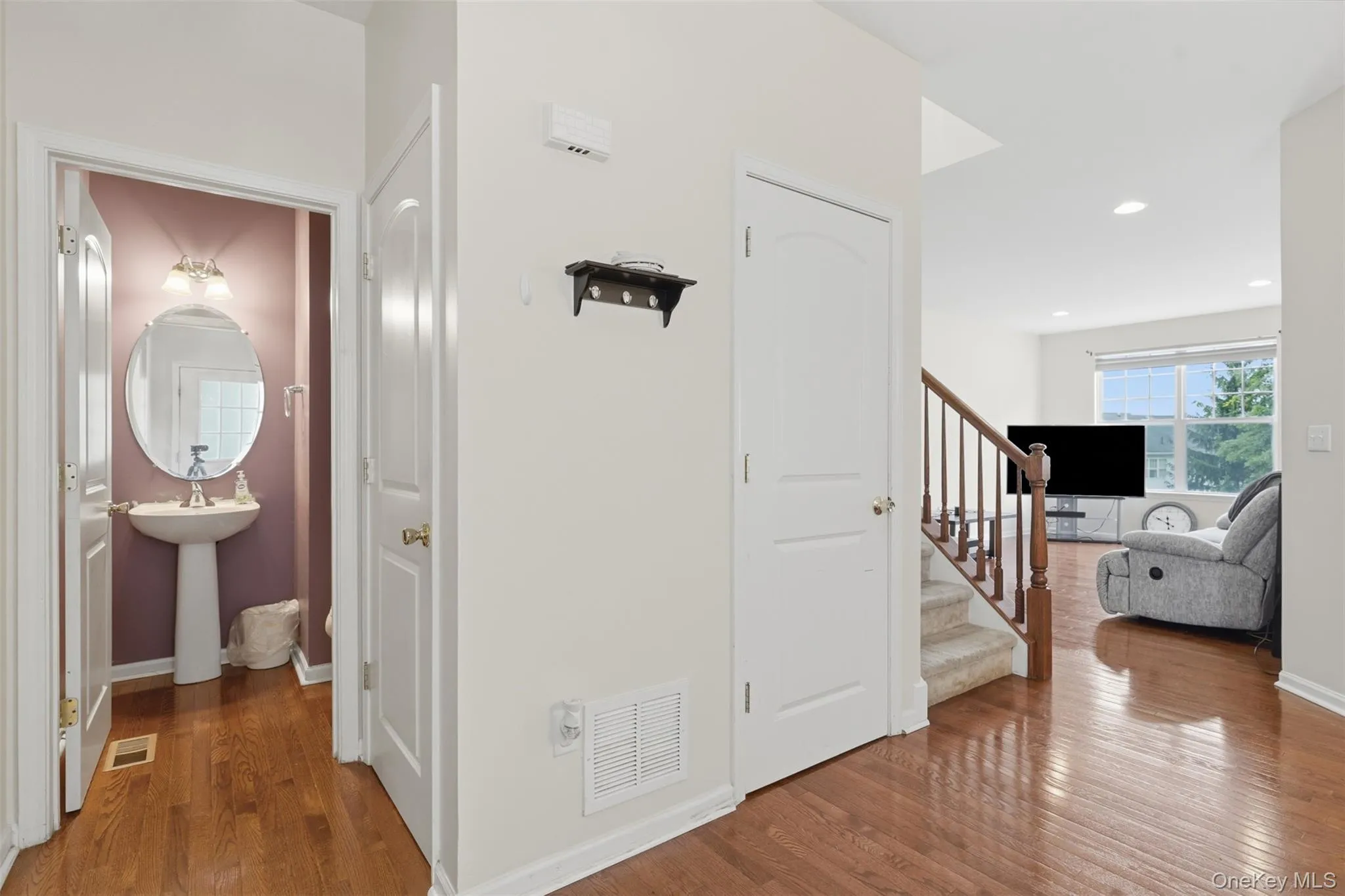 58 Cobblestone Lane, Middletown, NY, 3 Bedrooms Bedrooms, 7 Rooms Rooms,2 BathroomsBathrooms,Residential,For Rent,Cobblestone,0,1027934 58 Cobblestone Lane, Middletown, NY, 3 Bedrooms Bedrooms, 7 Rooms Rooms,2 BathroomsBathrooms,Residential,For Rent,Cobblestone,0,1027934