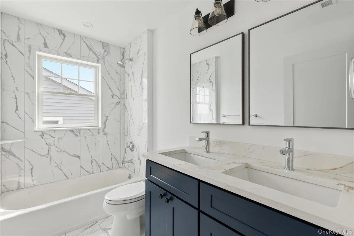 109 Park Avenue, Harrison, NY, 3 Bedrooms Bedrooms, 6 Rooms Rooms,3 BathroomsBathrooms,Residential Lease,For Rent,Park,0,1027950 109 Park Avenue, Harrison, NY, 3 Bedrooms Bedrooms, 6 Rooms Rooms,3 BathroomsBathrooms,Residential Lease,For Rent,Park,0,1027950