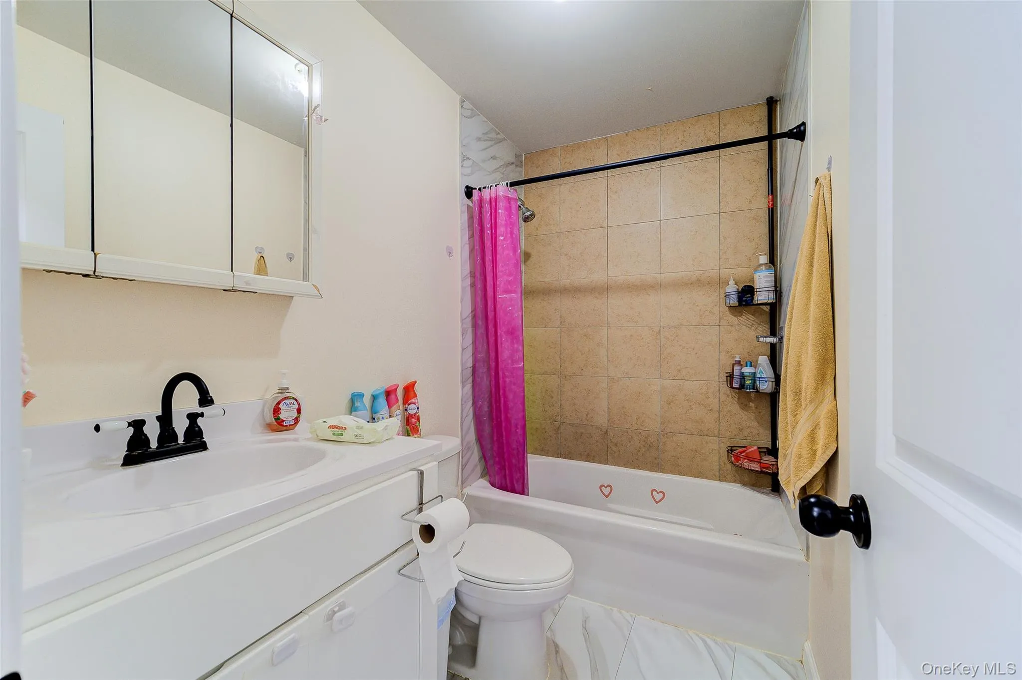 18 Paradise Trail, Monroe, NY, 3 Bedrooms Bedrooms, 6 Rooms Rooms,2 BathroomsBathrooms,Residential,For Rent,Paradise,0,1027952 18 Paradise Trail, Monroe, NY, 3 Bedrooms Bedrooms, 6 Rooms Rooms,2 BathroomsBathrooms,Residential,For Rent,Paradise,0,1027952