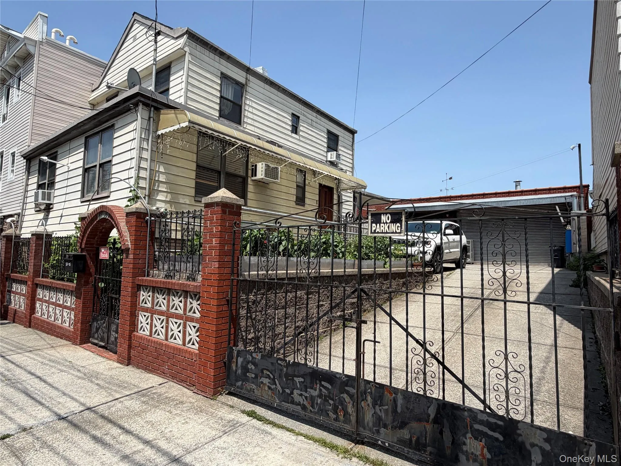 5745 57th Road, New York, NY, 4 Bedrooms Bedrooms, 8 Rooms Rooms,1 BathroomBathrooms,Residential,For Rent,57th,0,1027955 5745 57th Road, New York, NY, 4 Bedrooms Bedrooms, 8 Rooms Rooms,1 BathroomBathrooms,Residential,For Rent,57th,0,1027955