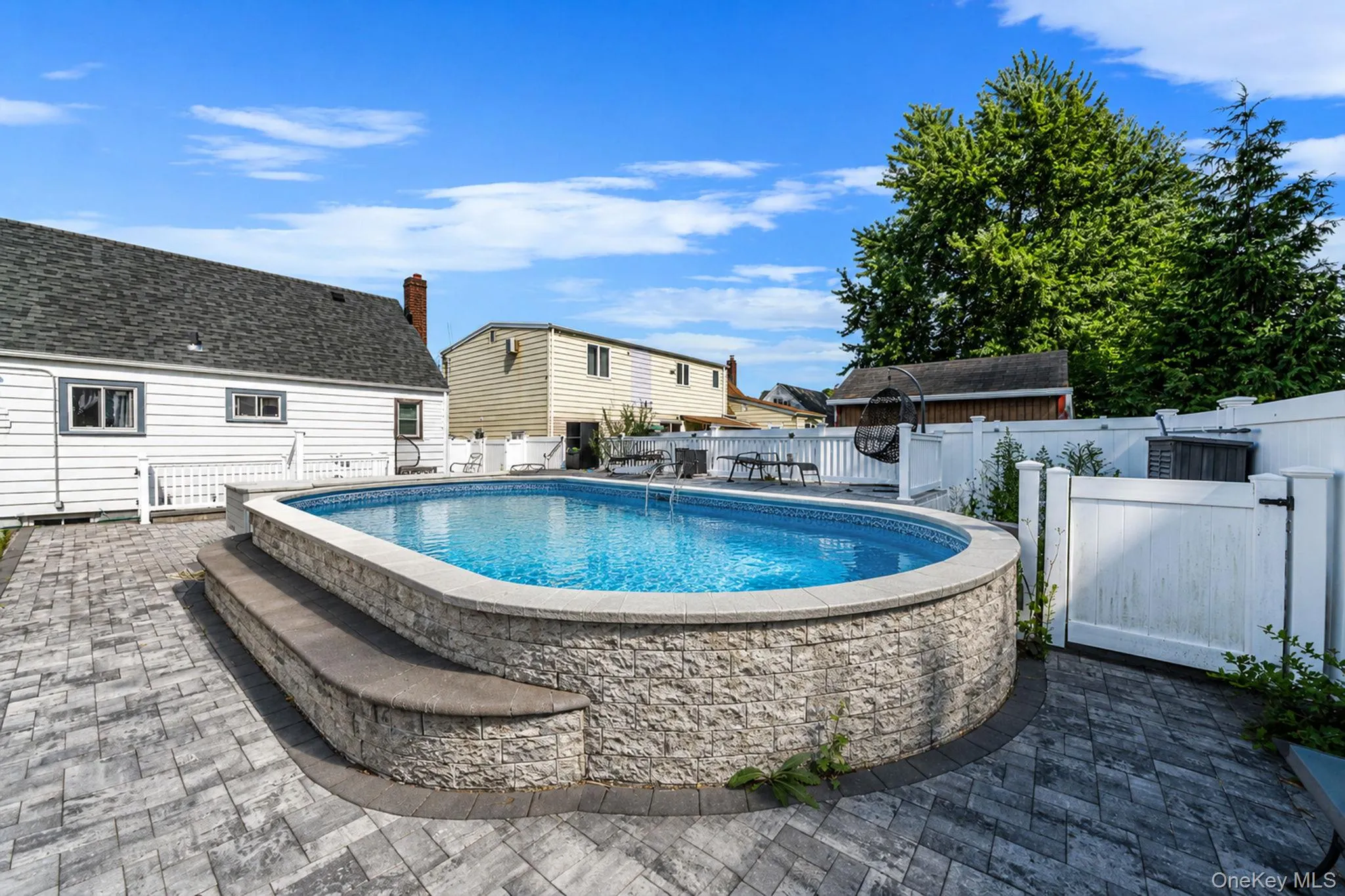 1030 Fulton Avenue, Babylon, NY, 4 Bedrooms Bedrooms, 7 Rooms Rooms,1 BathroomBathrooms,Residential,For Rent,Fulton,0,1027956 1030 Fulton Avenue, Babylon, NY, 4 Bedrooms Bedrooms, 7 Rooms Rooms,1 BathroomBathrooms,Residential,For Rent,Fulton,0,1027956