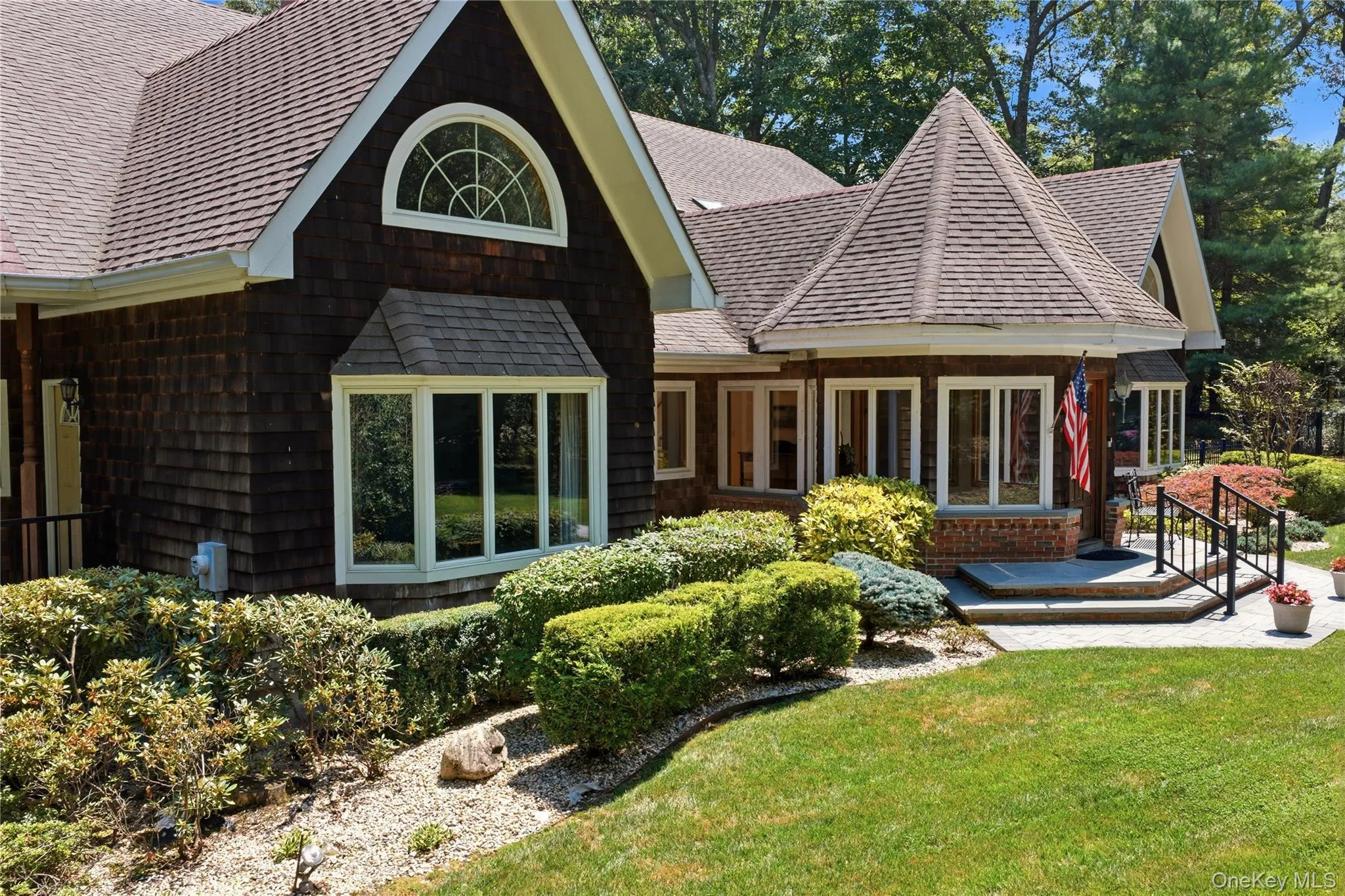 55 Meadow Glen Road, Smithtown, NY, 4 Bedrooms Bedrooms, 12 Rooms Rooms,5 BathroomsBathrooms,Residential,For Rent,Meadow Glen,0,1027958 55 Meadow Glen Road, Smithtown, NY, 4 Bedrooms Bedrooms, 12 Rooms Rooms,5 BathroomsBathrooms,Residential,For Rent,Meadow Glen,0,1027958