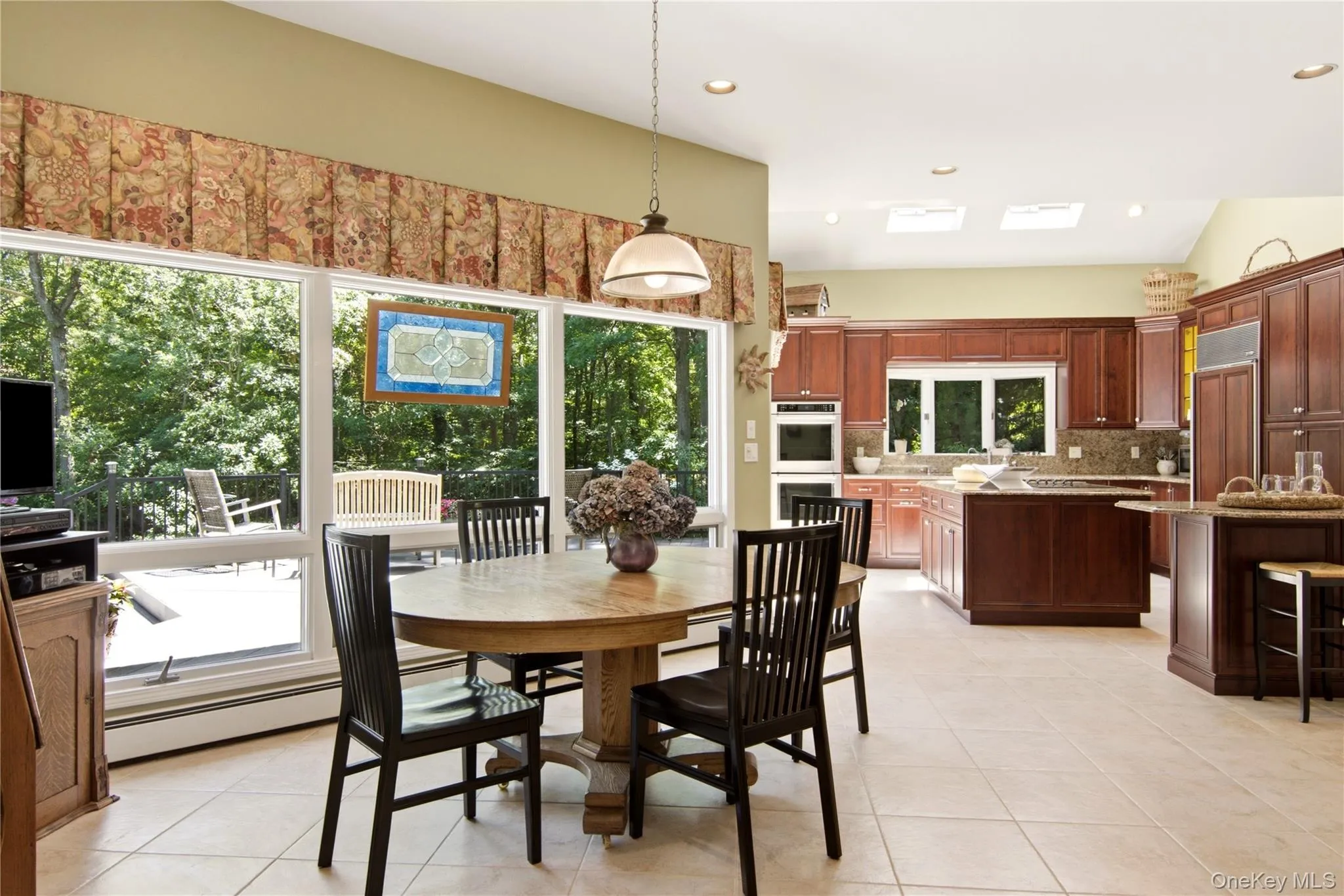 55 Meadow Glen Road, Smithtown, NY, 4 Bedrooms Bedrooms, 12 Rooms Rooms,5 BathroomsBathrooms,Residential,For Rent,Meadow Glen,0,1027958 55 Meadow Glen Road, Smithtown, NY, 4 Bedrooms Bedrooms, 12 Rooms Rooms,5 BathroomsBathrooms,Residential,For Rent,Meadow Glen,0,1027958