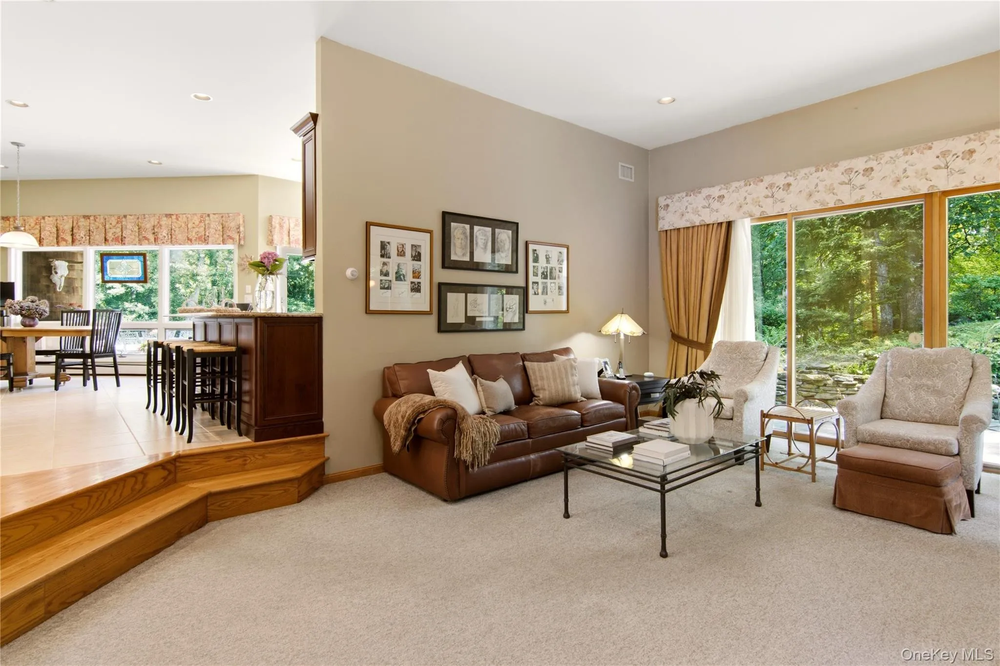 55 Meadow Glen Road, Smithtown, NY, 4 Bedrooms Bedrooms, 12 Rooms Rooms,5 BathroomsBathrooms,Residential,For Rent,Meadow Glen,0,1027958 55 Meadow Glen Road, Smithtown, NY, 4 Bedrooms Bedrooms, 12 Rooms Rooms,5 BathroomsBathrooms,Residential,For Rent,Meadow Glen,0,1027958
