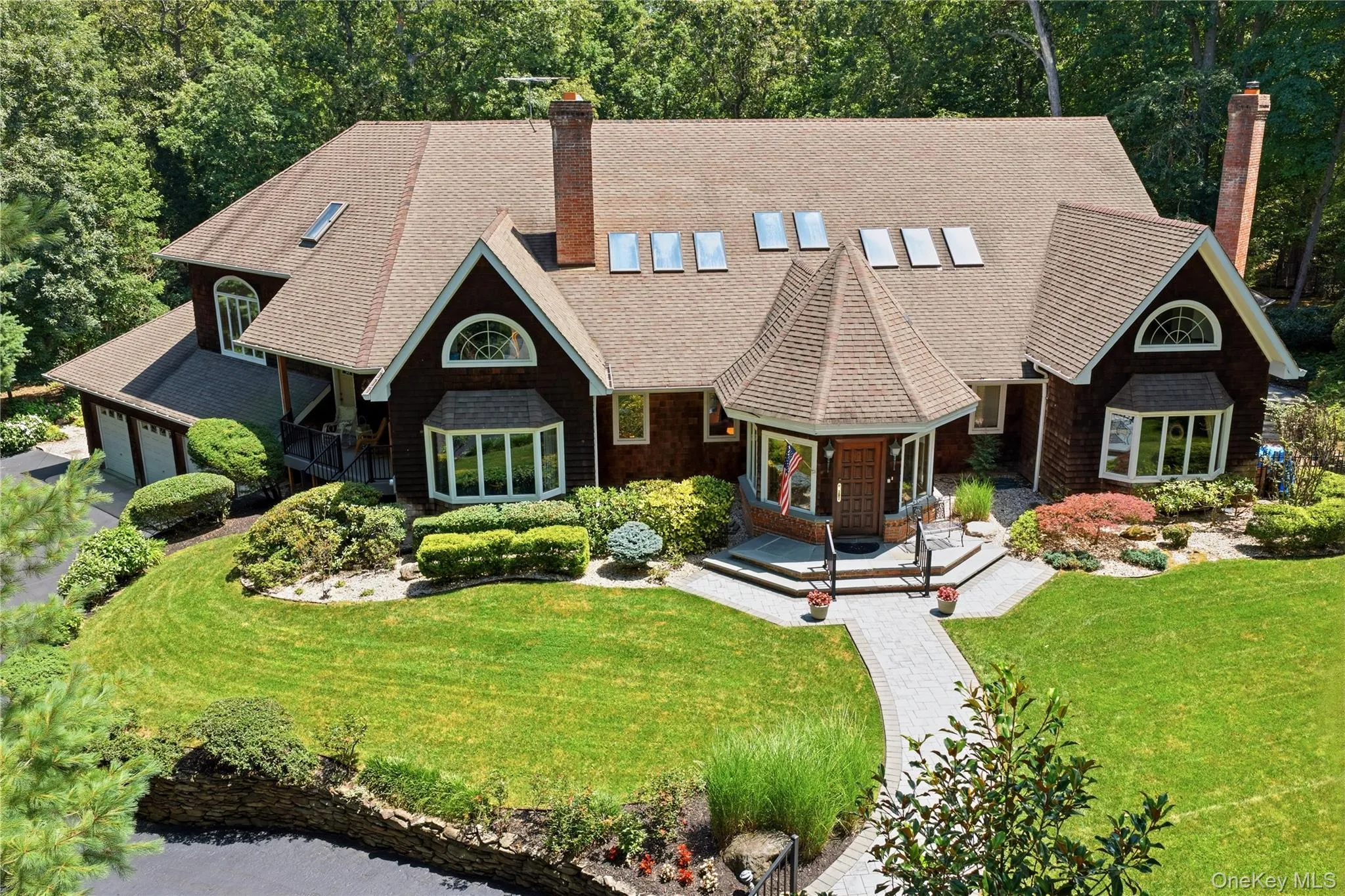 55 Meadow Glen Road, Smithtown, NY, 4 Bedrooms Bedrooms, 12 Rooms Rooms,5 BathroomsBathrooms,Residential,For Rent,Meadow Glen,0,1027958 55 Meadow Glen Road, Smithtown, NY, 4 Bedrooms Bedrooms, 12 Rooms Rooms,5 BathroomsBathrooms,Residential,For Rent,Meadow Glen,0,1027958