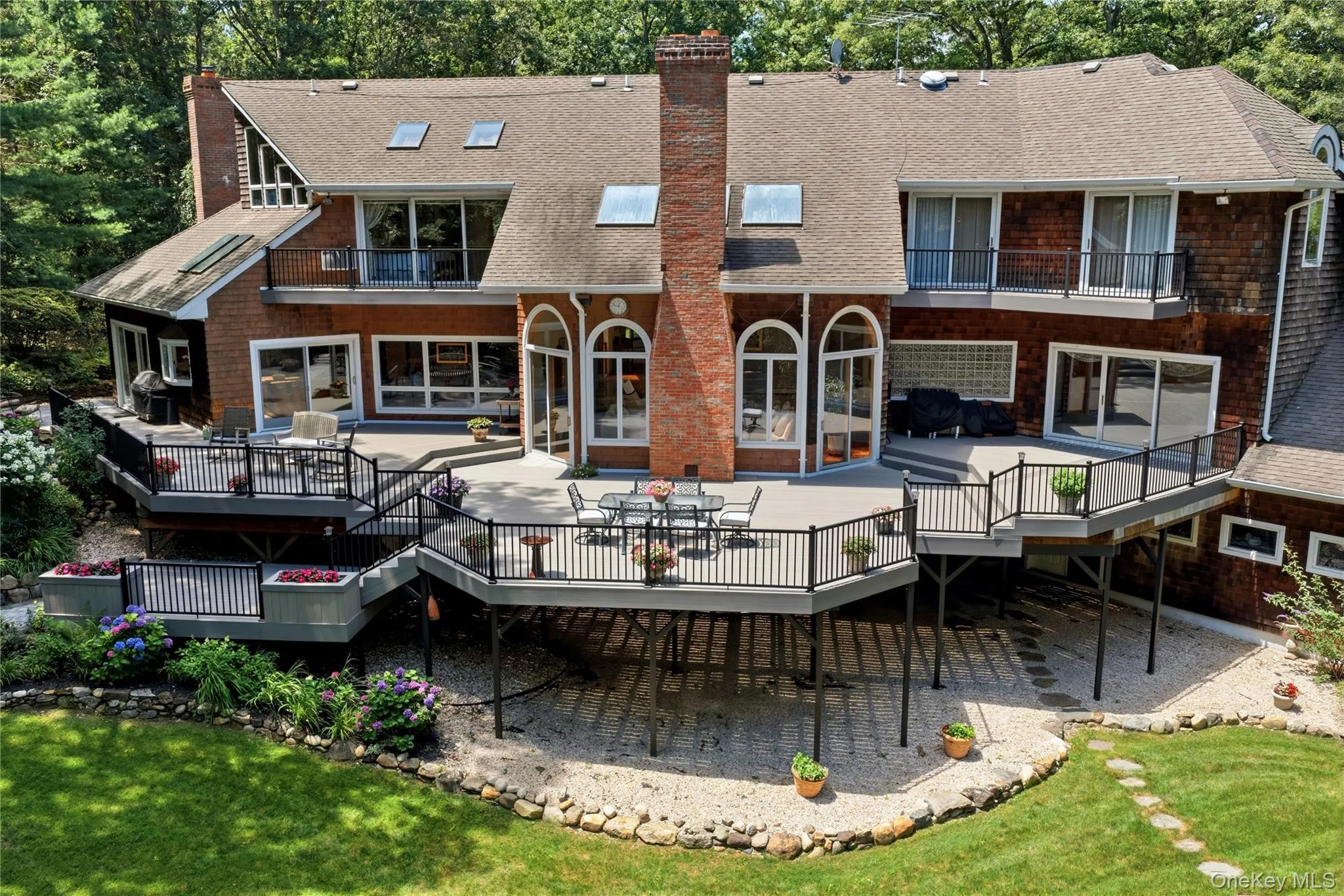 55 Meadow Glen Road, Smithtown, NY, 4 Bedrooms Bedrooms, 12 Rooms Rooms,5 BathroomsBathrooms,Residential,For Rent,Meadow Glen,0,1027958 55 Meadow Glen Road, Smithtown, NY, 4 Bedrooms Bedrooms, 12 Rooms Rooms,5 BathroomsBathrooms,Residential,For Rent,Meadow Glen,0,1027958