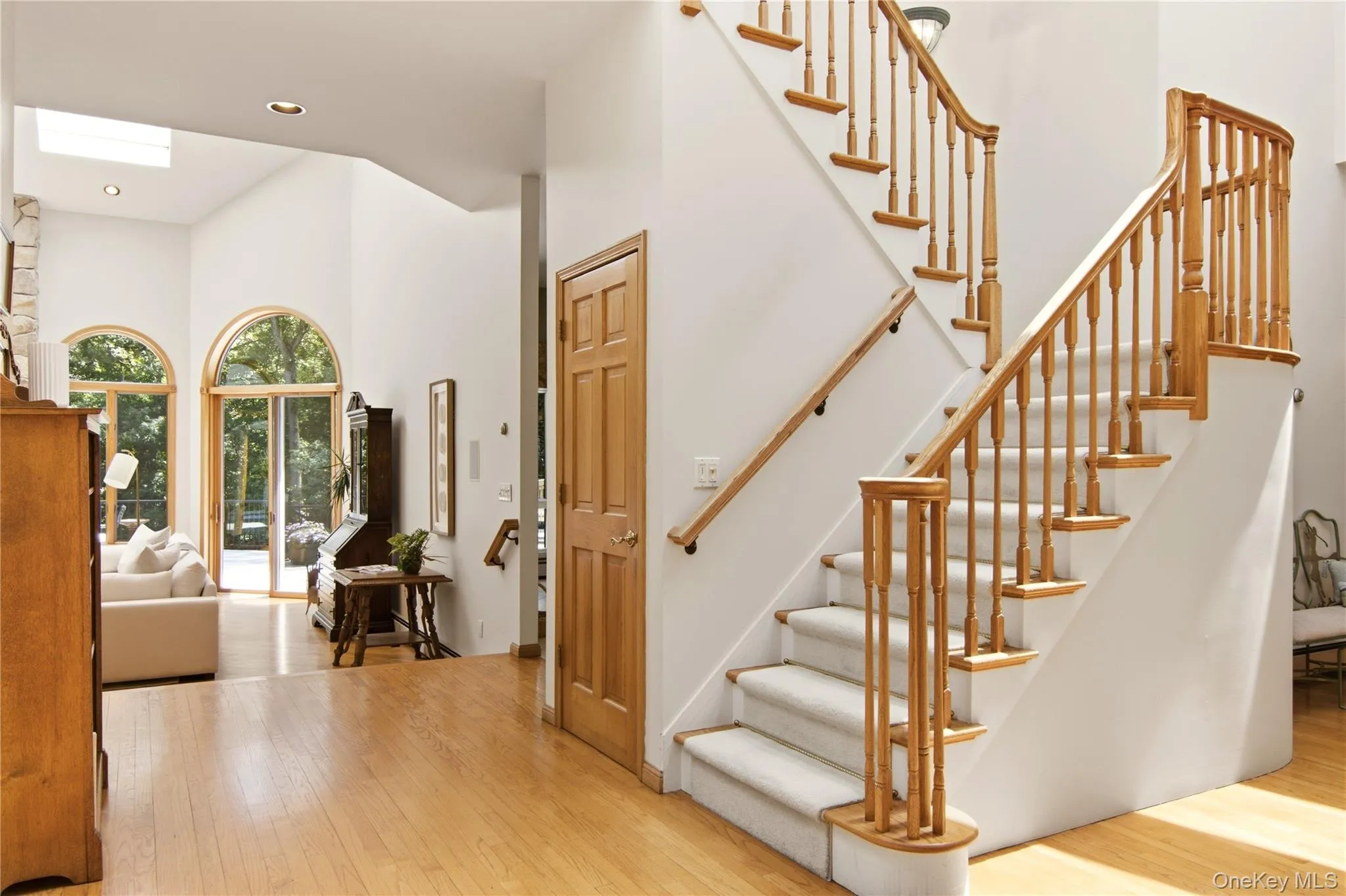 55 Meadow Glen Road, Smithtown, NY, 4 Bedrooms Bedrooms, 12 Rooms Rooms,5 BathroomsBathrooms,Residential,For Rent,Meadow Glen,0,1027958 55 Meadow Glen Road, Smithtown, NY, 4 Bedrooms Bedrooms, 12 Rooms Rooms,5 BathroomsBathrooms,Residential,For Rent,Meadow Glen,0,1027958