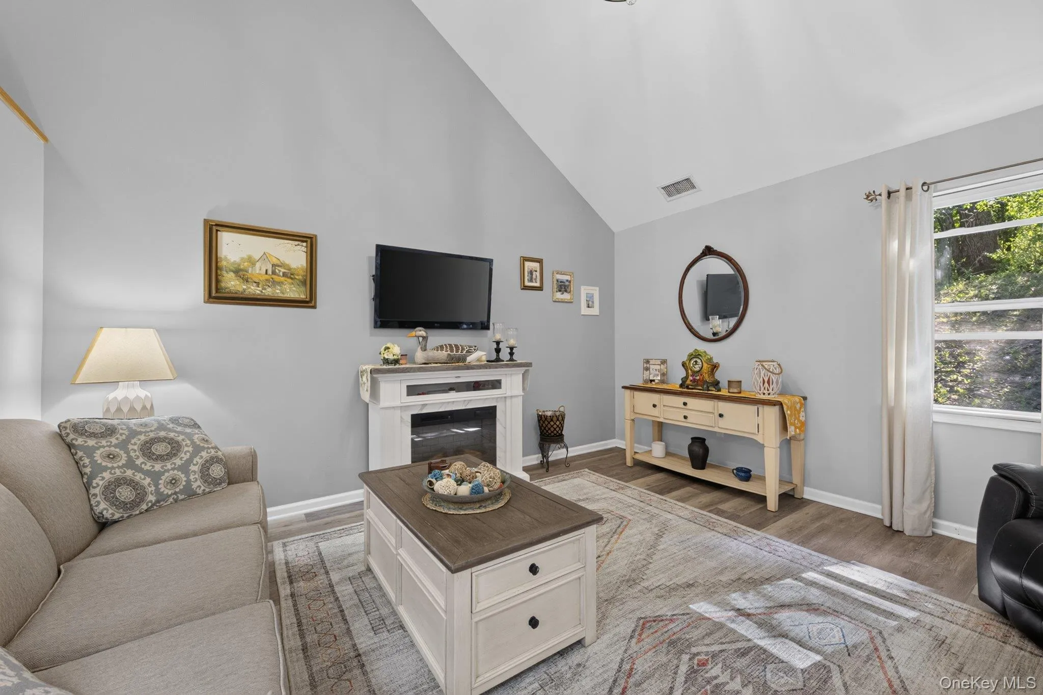 64 Twin Ponds Drive, Kingston, NY, 2 Bedrooms Bedrooms, 6 Rooms Rooms,2 BathroomsBathrooms,Residential,For Rent,Twin Ponds,0,1027962 64 Twin Ponds Drive, Kingston, NY, 2 Bedrooms Bedrooms, 6 Rooms Rooms,2 BathroomsBathrooms,Residential,For Rent,Twin Ponds,0,1027962