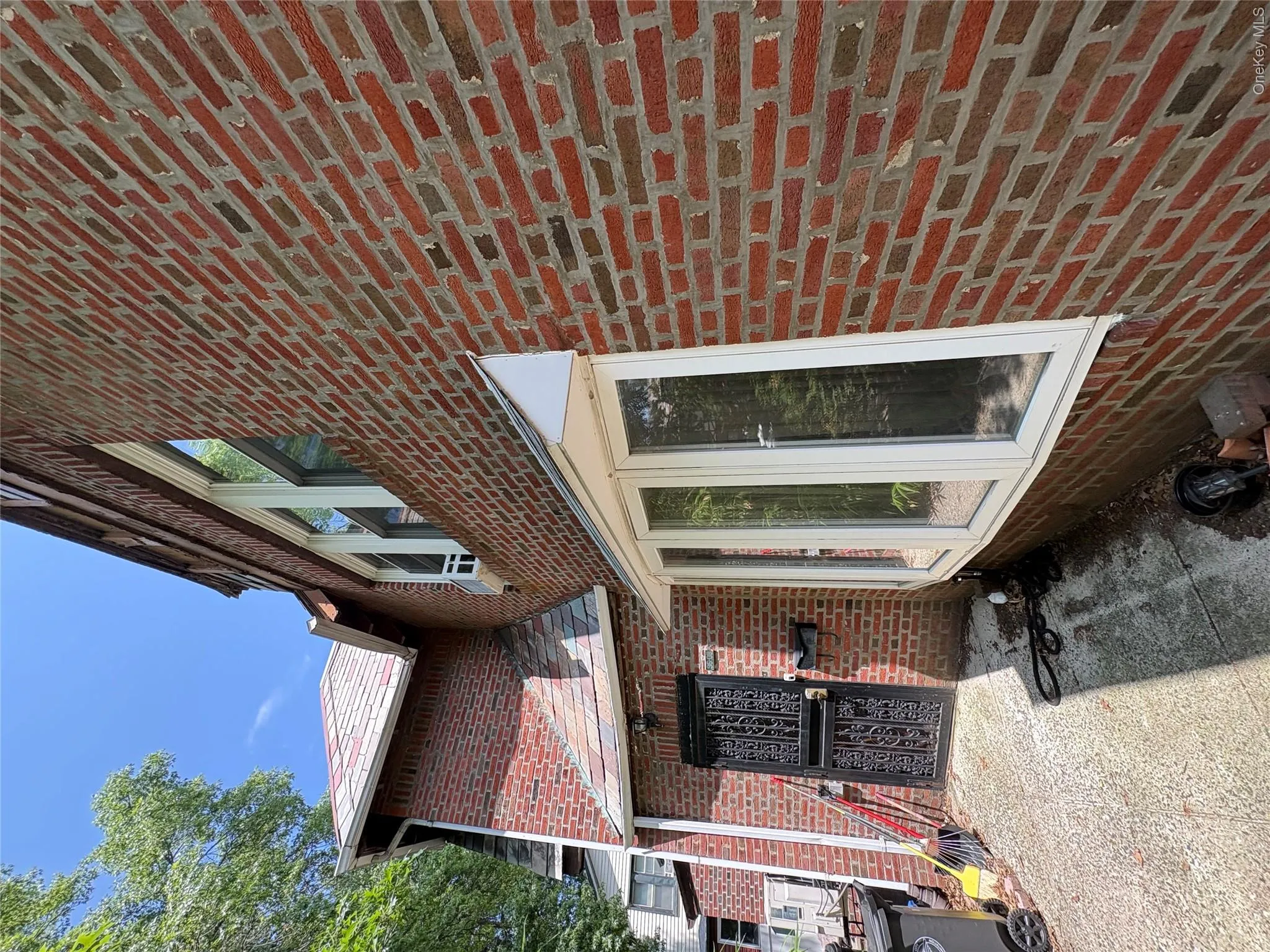 9608 68th Avenue, New York, NY, 3 Bedrooms Bedrooms, 10 Rooms Rooms,1 BathroomBathrooms,Residential,For Rent,68th,0,1027966 9608 68th Avenue, New York, NY, 3 Bedrooms Bedrooms, 10 Rooms Rooms,1 BathroomBathrooms,Residential,For Rent,68th,0,1027966