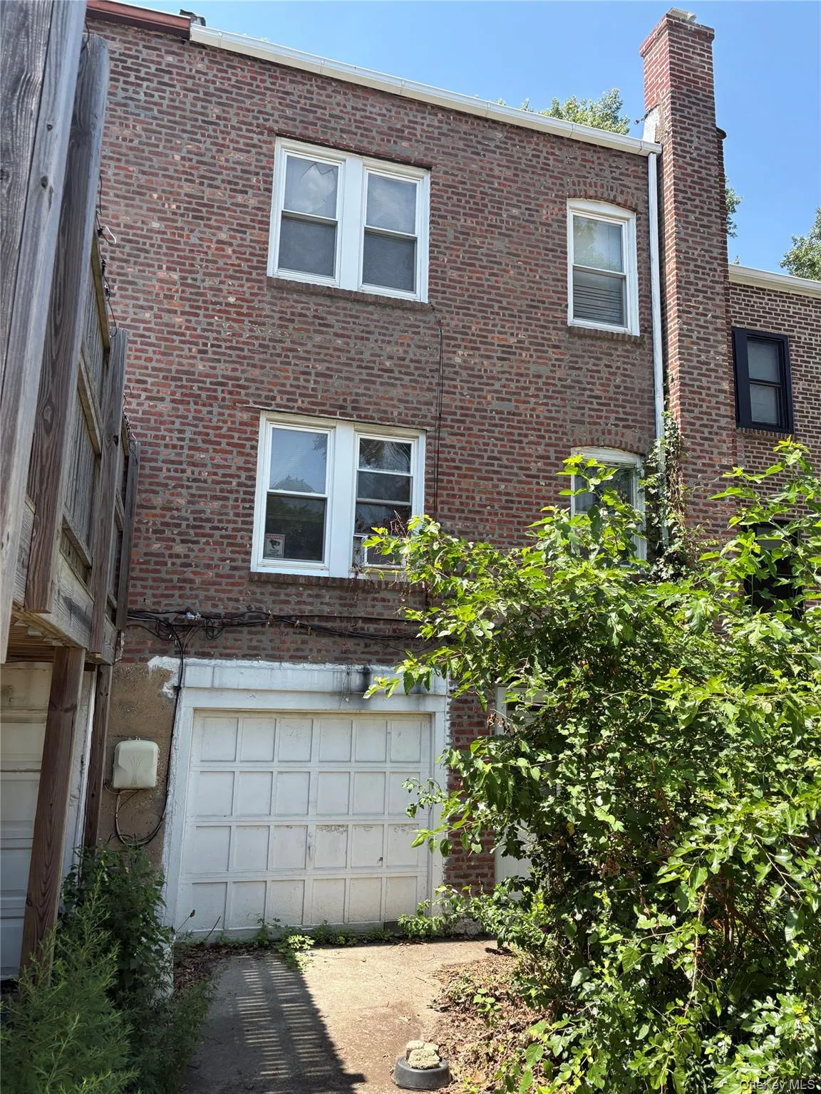 9608 68th Avenue, New York, NY, 3 Bedrooms Bedrooms, 10 Rooms Rooms,1 BathroomBathrooms,Residential,For Rent,68th,0,1027966 9608 68th Avenue, New York, NY, 3 Bedrooms Bedrooms, 10 Rooms Rooms,1 BathroomBathrooms,Residential,For Rent,68th,0,1027966