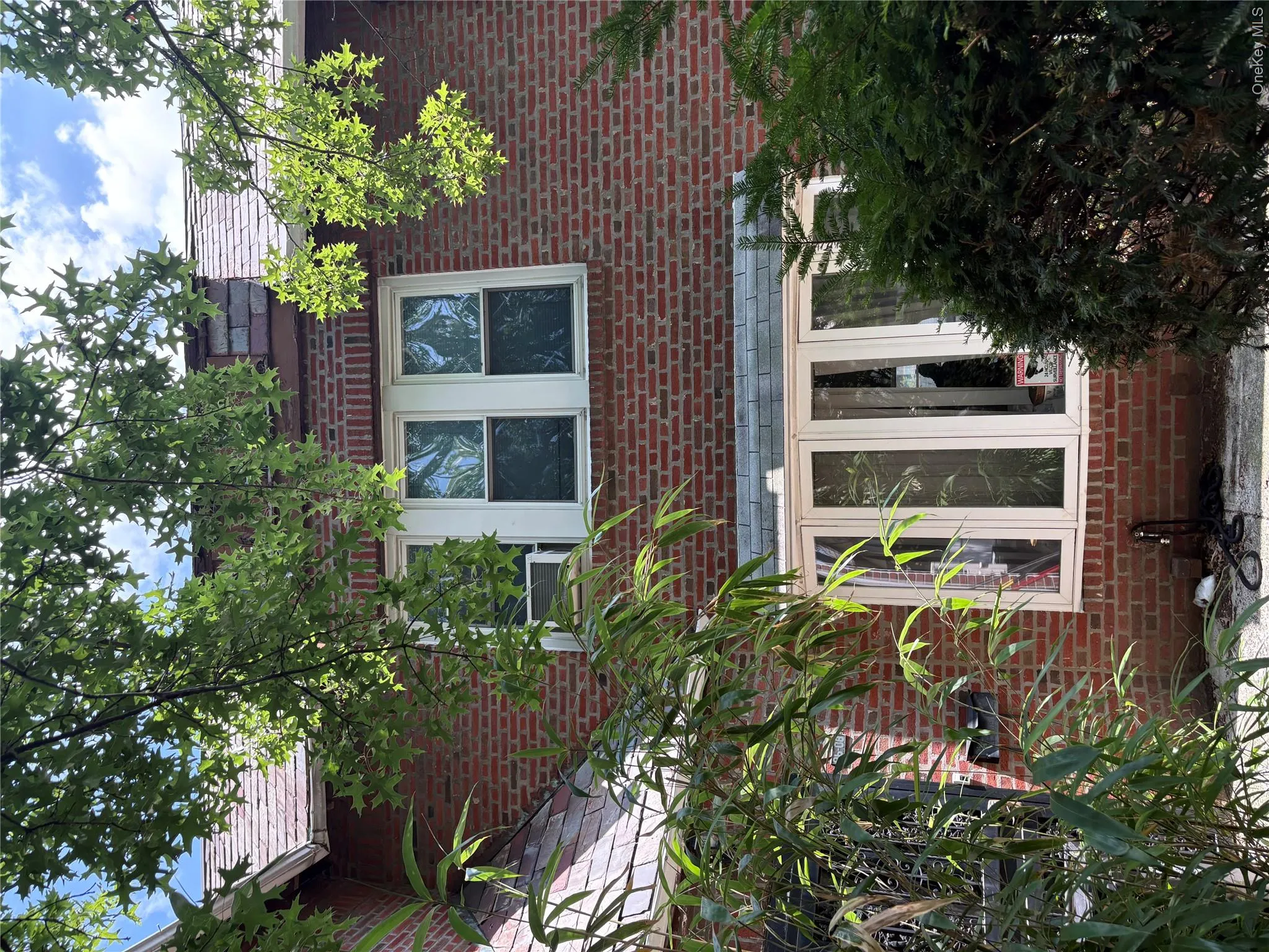 9608 68th Avenue, New York, NY, 3 Bedrooms Bedrooms, 10 Rooms Rooms,1 BathroomBathrooms,Residential,For Rent,68th,0,1027966 9608 68th Avenue, New York, NY, 3 Bedrooms Bedrooms, 10 Rooms Rooms,1 BathroomBathrooms,Residential,For Rent,68th,0,1027966