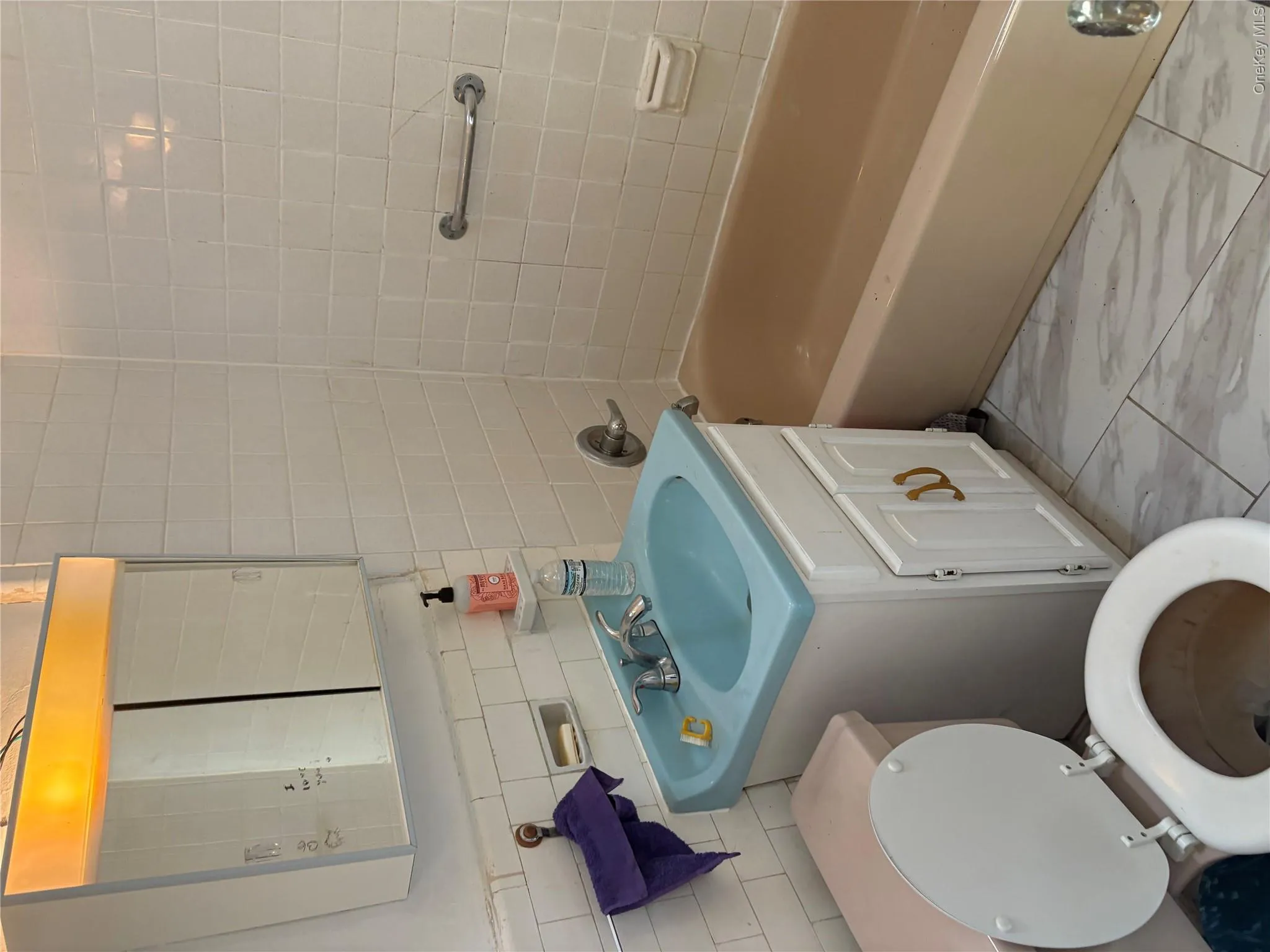 9608 68th Avenue, New York, NY, 3 Bedrooms Bedrooms, 10 Rooms Rooms,1 BathroomBathrooms,Residential,For Rent,68th,0,1027966 9608 68th Avenue, New York, NY, 3 Bedrooms Bedrooms, 10 Rooms Rooms,1 BathroomBathrooms,Residential,For Rent,68th,0,1027966