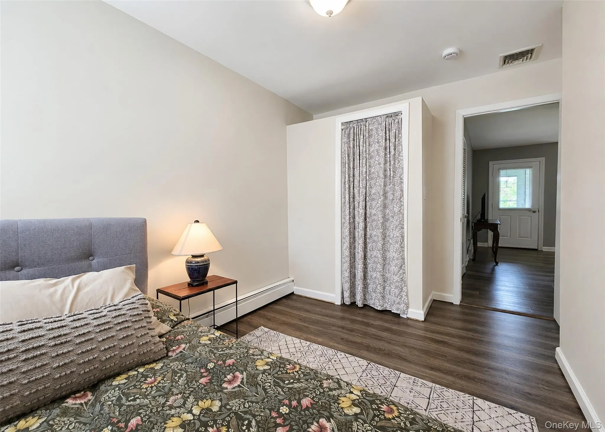46 Peconic Street, Brookhaven, NY, 3 Bedrooms Bedrooms, 8 Rooms Rooms,2 BathroomsBathrooms,Residential,For Rent,Peconic,0,1027967 46 Peconic Street, Brookhaven, NY, 3 Bedrooms Bedrooms, 8 Rooms Rooms,2 BathroomsBathrooms,Residential,For Rent,Peconic,0,1027967