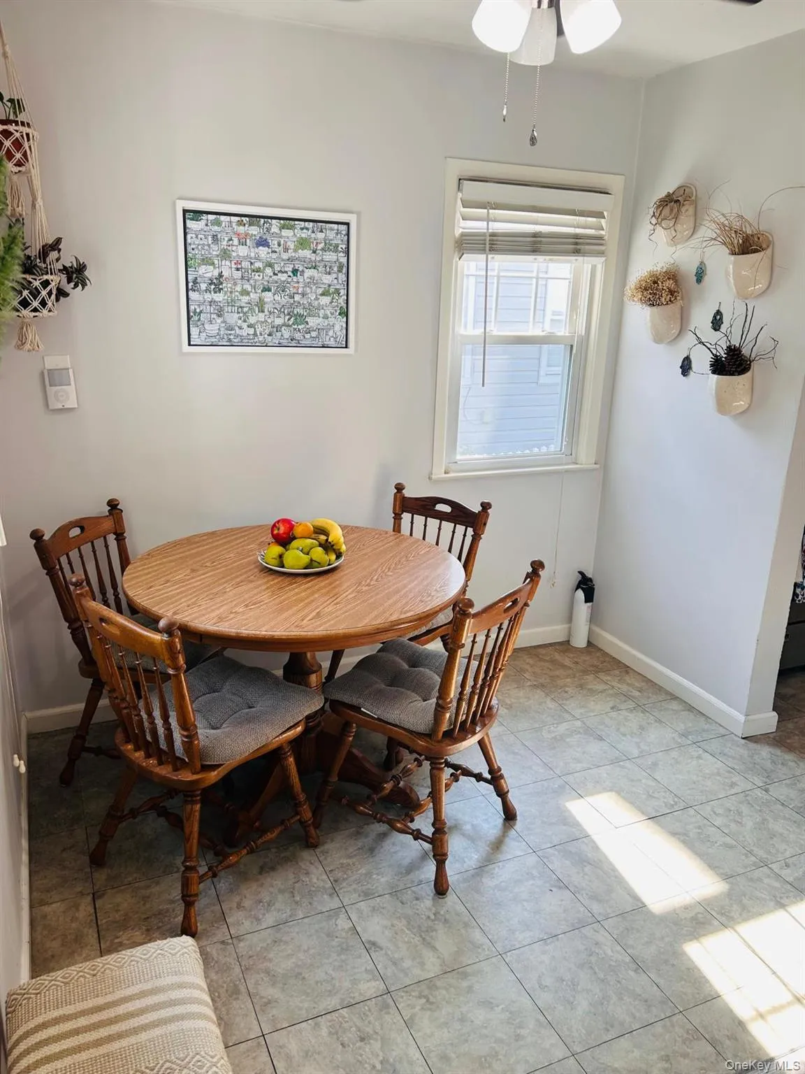 98 Albertson Place, North Hempstead, NY, 3 Bedrooms Bedrooms, 6 Rooms Rooms,2 BathroomsBathrooms,Residential,For Rent,Albertson,0,1027969 98 Albertson Place, North Hempstead, NY, 3 Bedrooms Bedrooms, 6 Rooms Rooms,2 BathroomsBathrooms,Residential,For Rent,Albertson,0,1027969