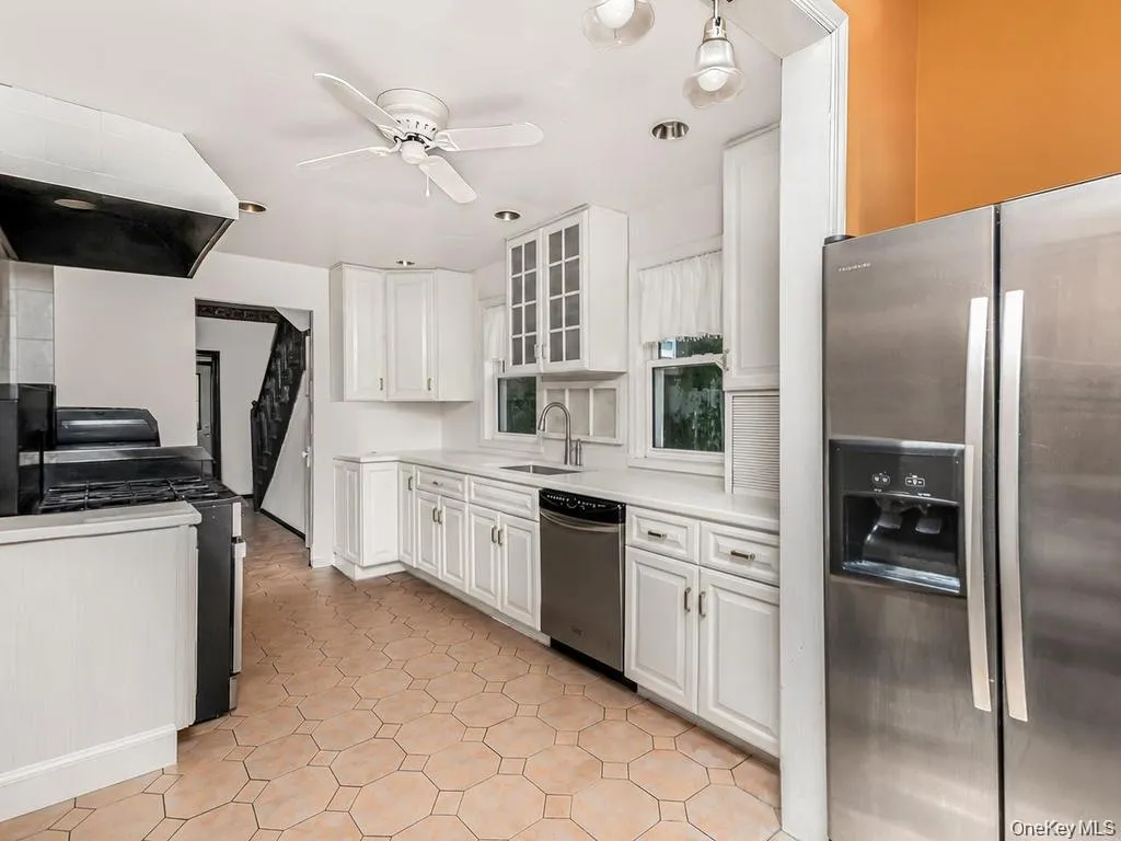 4 Depew Street, Mount Pleasant, NY, 3 Bedrooms Bedrooms, 10 Rooms Rooms,2 BathroomsBathrooms,Residential,For Rent,Depew,0,1027975 4 Depew Street, Mount Pleasant, NY, 3 Bedrooms Bedrooms, 10 Rooms Rooms,2 BathroomsBathrooms,Residential,For Rent,Depew,0,1027975