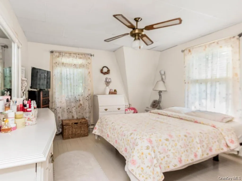 4 Depew Street, Mount Pleasant, NY, 3 Bedrooms Bedrooms, 10 Rooms Rooms,2 BathroomsBathrooms,Residential,For Rent,Depew,0,1027975 4 Depew Street, Mount Pleasant, NY, 3 Bedrooms Bedrooms, 10 Rooms Rooms,2 BathroomsBathrooms,Residential,For Rent,Depew,0,1027975