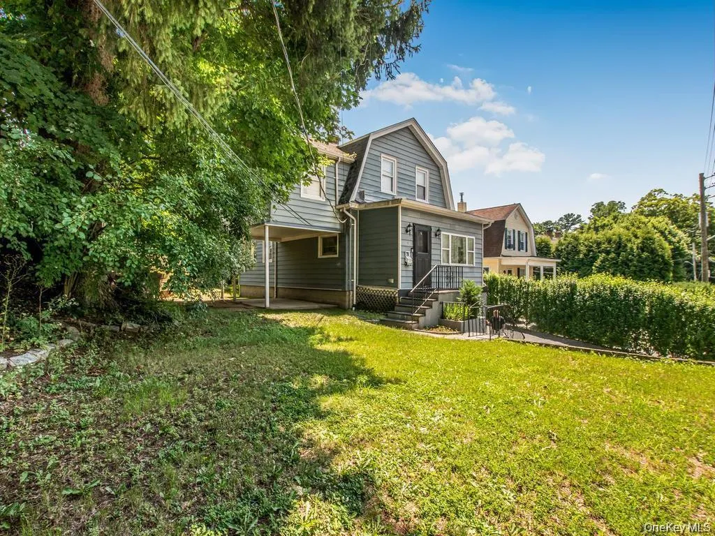4 Depew Street, Mount Pleasant, NY, 3 Bedrooms Bedrooms, 10 Rooms Rooms,2 BathroomsBathrooms,Residential,For Rent,Depew,0,1027975 4 Depew Street, Mount Pleasant, NY, 3 Bedrooms Bedrooms, 10 Rooms Rooms,2 BathroomsBathrooms,Residential,For Rent,Depew,0,1027975