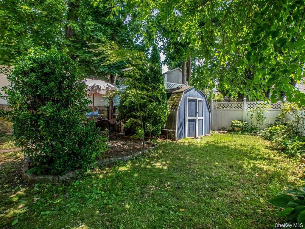 4 Depew Street, Mount Pleasant, NY, 3 Bedrooms Bedrooms, 10 Rooms Rooms,2 BathroomsBathrooms,Residential,For Rent,Depew,0,1027975 4 Depew Street, Mount Pleasant, NY, 3 Bedrooms Bedrooms, 10 Rooms Rooms,2 BathroomsBathrooms,Residential,For Rent,Depew,0,1027975