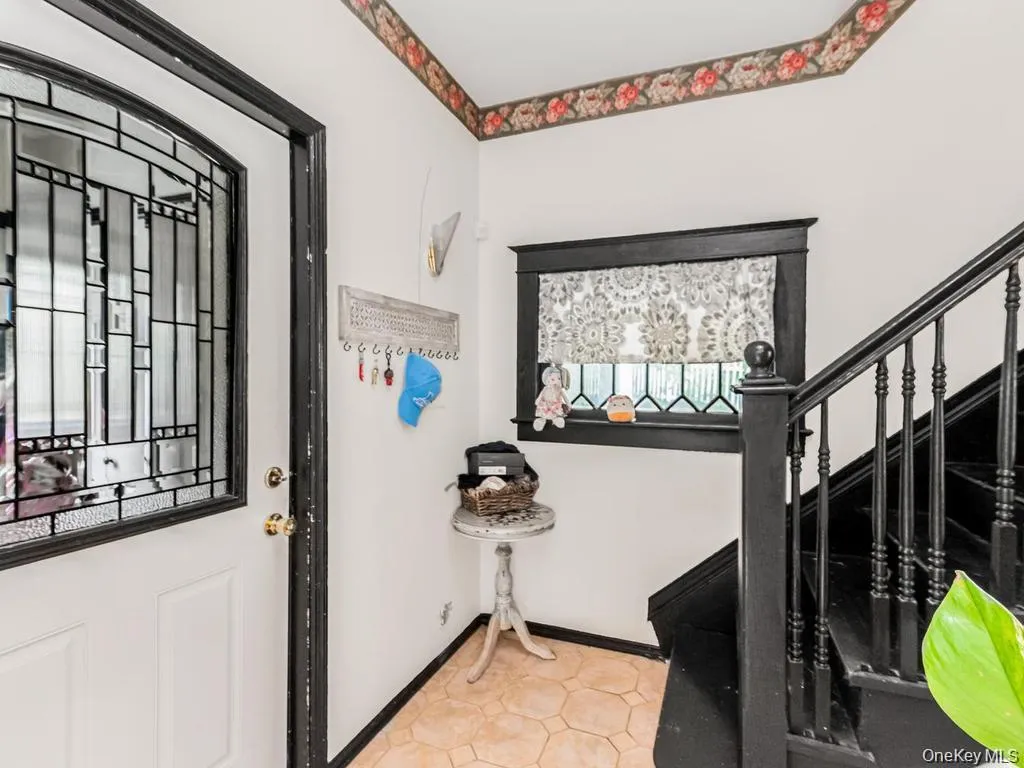 4 Depew Street, Mount Pleasant, NY, 3 Bedrooms Bedrooms, 10 Rooms Rooms,2 BathroomsBathrooms,Residential,For Rent,Depew,0,1027975 4 Depew Street, Mount Pleasant, NY, 3 Bedrooms Bedrooms, 10 Rooms Rooms,2 BathroomsBathrooms,Residential,For Rent,Depew,0,1027975