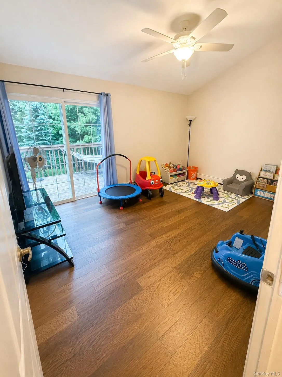 11 Ulster Terrace, Newburgh (town), NY, 3 Bedrooms Bedrooms, 7 Rooms Rooms,1 BathroomBathrooms,Residential,For Rent,Ulster,0,1027976 11 Ulster Terrace, Newburgh (town), NY, 3 Bedrooms Bedrooms, 7 Rooms Rooms,1 BathroomBathrooms,Residential,For Rent,Ulster,0,1027976