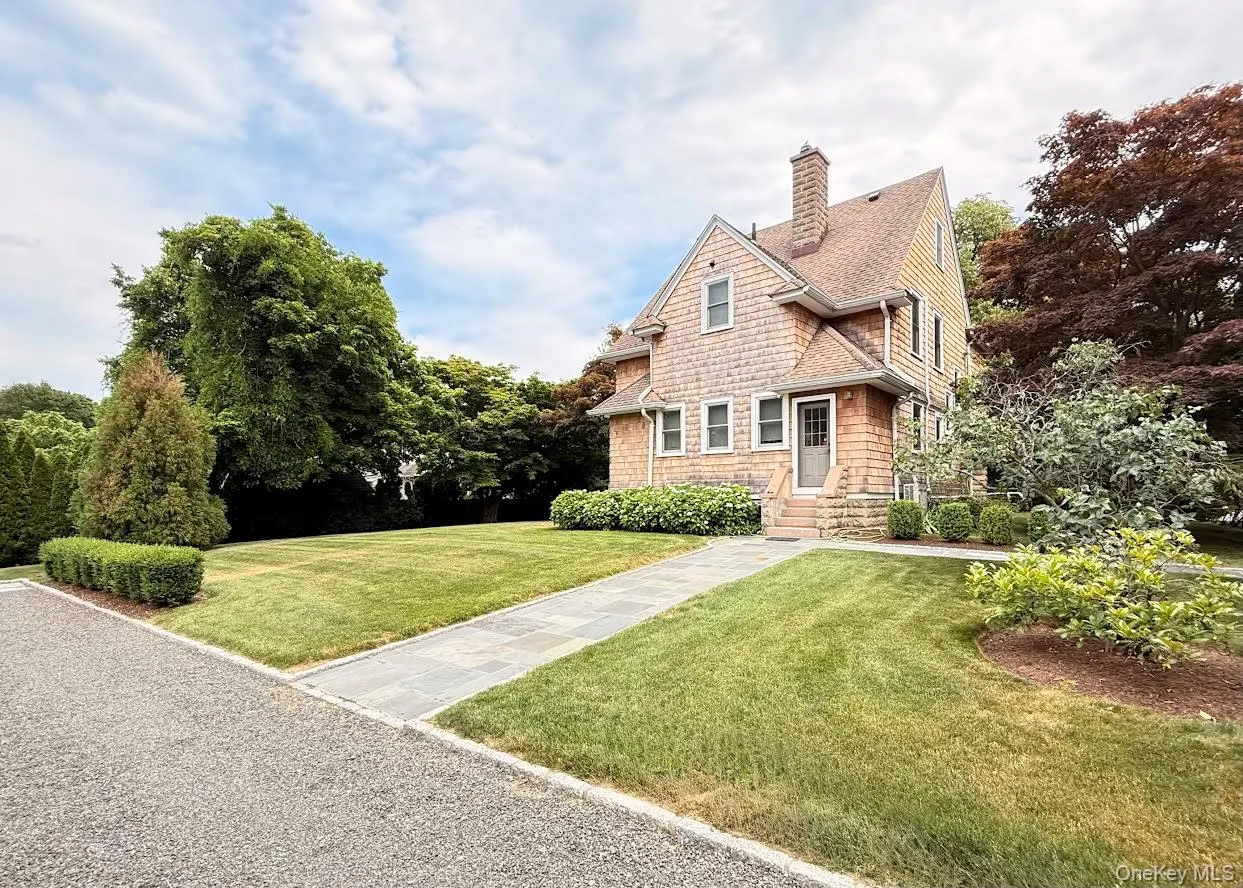 453 Palmer Avenue, Mamaroneck, NY, 4 Bedrooms Bedrooms, 7 Rooms Rooms,1 BathroomBathrooms,Residential Lease,For Rent,Palmer,0,1027977 453 Palmer Avenue, Mamaroneck, NY, 4 Bedrooms Bedrooms, 7 Rooms Rooms,1 BathroomBathrooms,Residential Lease,For Rent,Palmer,0,1027977