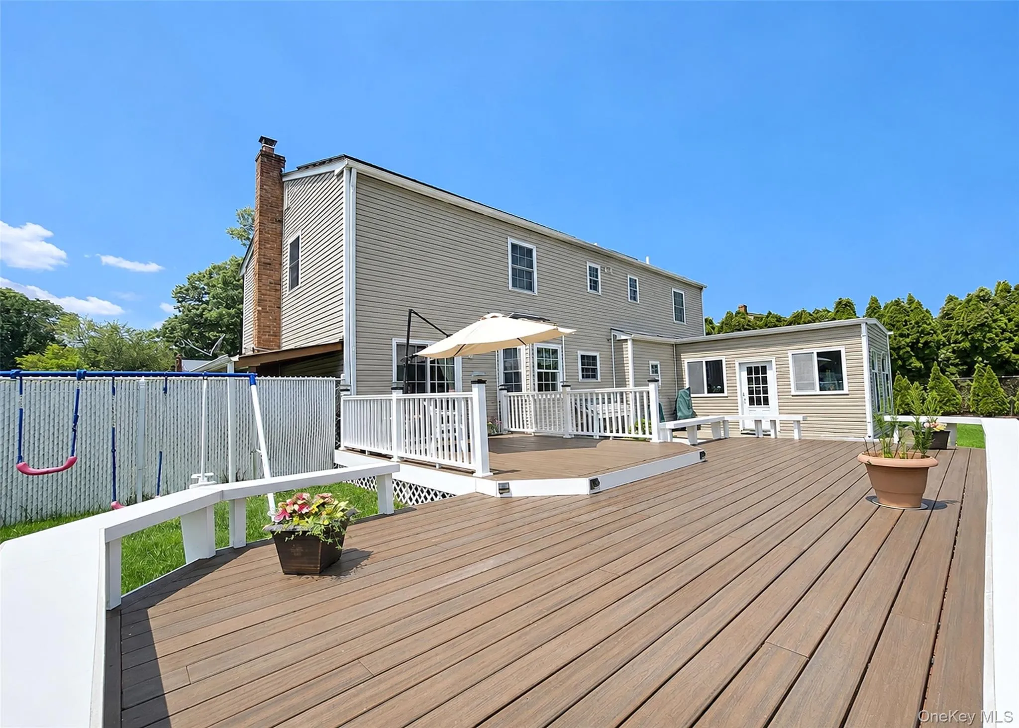 17 Carriage Lane, Brookhaven, NY, 4 Bedrooms Bedrooms, 8 Rooms Rooms,3 BathroomsBathrooms,Residential,For Rent,Carriage,0,1027978 17 Carriage Lane, Brookhaven, NY, 4 Bedrooms Bedrooms, 8 Rooms Rooms,3 BathroomsBathrooms,Residential,For Rent,Carriage,0,1027978