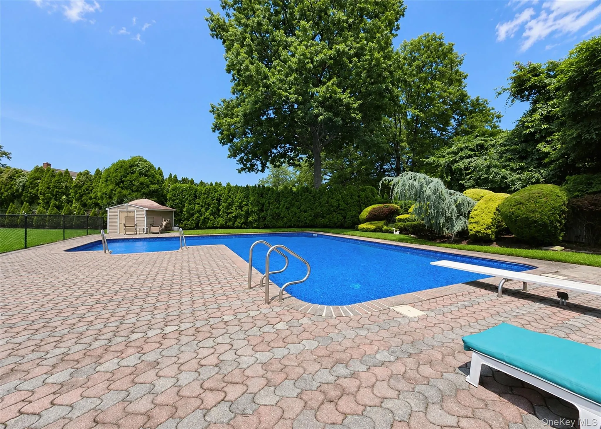 17 Carriage Lane, Brookhaven, NY, 4 Bedrooms Bedrooms, 8 Rooms Rooms,3 BathroomsBathrooms,Residential,For Rent,Carriage,0,1027978 17 Carriage Lane, Brookhaven, NY, 4 Bedrooms Bedrooms, 8 Rooms Rooms,3 BathroomsBathrooms,Residential,For Rent,Carriage,0,1027978