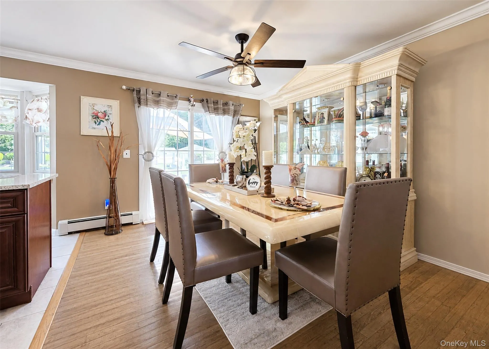 17 Carriage Lane, Brookhaven, NY, 4 Bedrooms Bedrooms, 8 Rooms Rooms,3 BathroomsBathrooms,Residential,For Rent,Carriage,0,1027978 17 Carriage Lane, Brookhaven, NY, 4 Bedrooms Bedrooms, 8 Rooms Rooms,3 BathroomsBathrooms,Residential,For Rent,Carriage,0,1027978