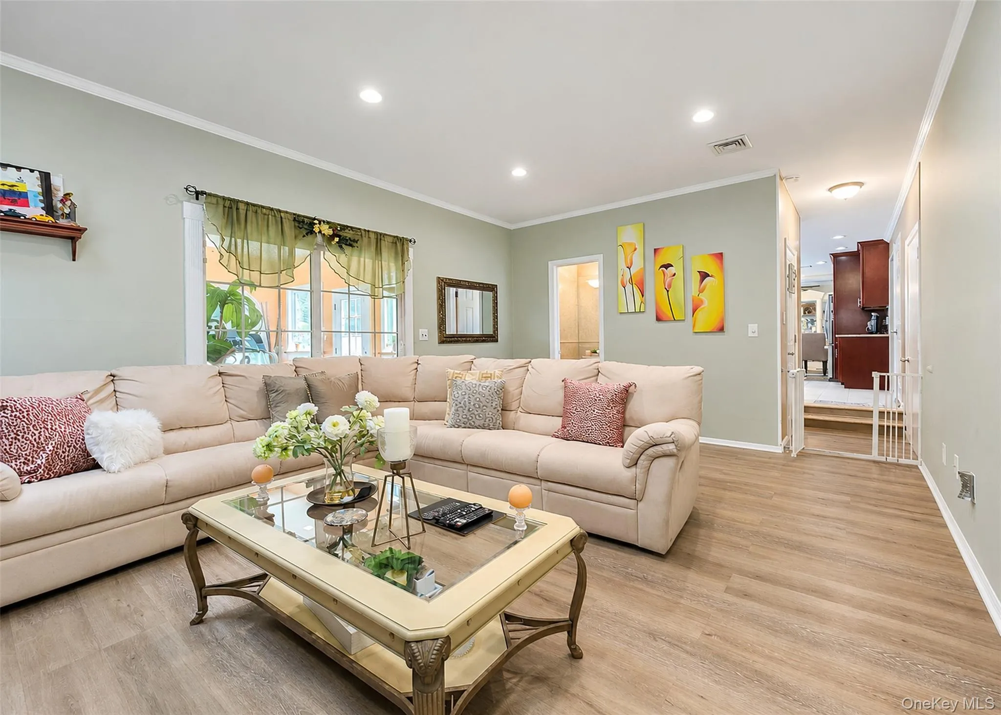17 Carriage Lane, Brookhaven, NY, 4 Bedrooms Bedrooms, 8 Rooms Rooms,3 BathroomsBathrooms,Residential,For Rent,Carriage,0,1027978 17 Carriage Lane, Brookhaven, NY, 4 Bedrooms Bedrooms, 8 Rooms Rooms,3 BathroomsBathrooms,Residential,For Rent,Carriage,0,1027978