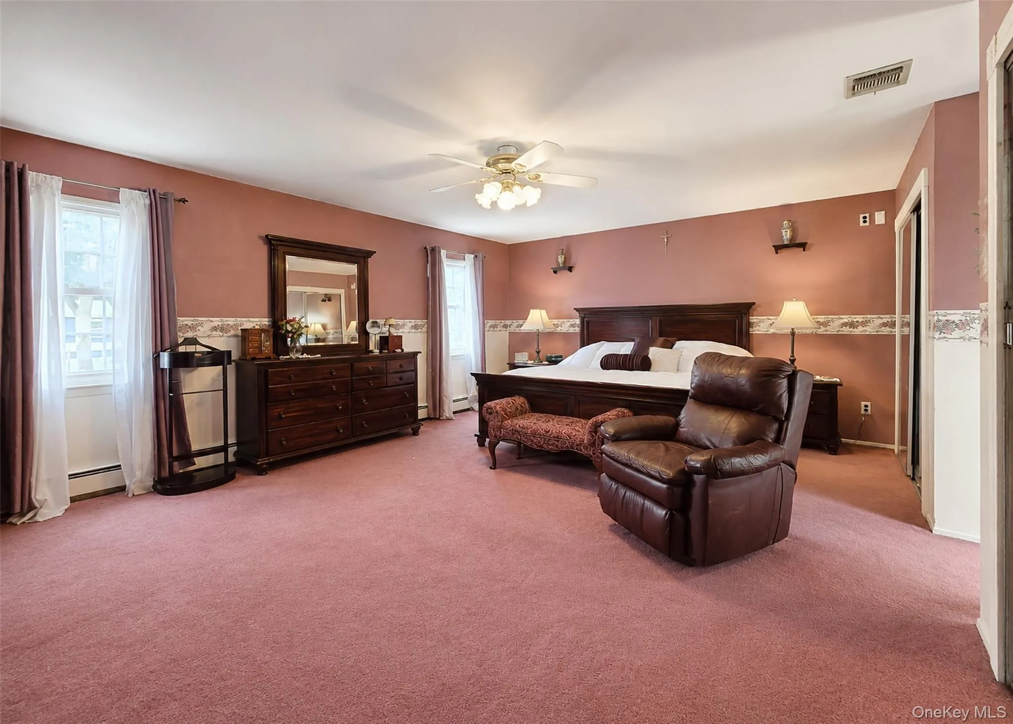 17 Carriage Lane, Brookhaven, NY, 4 Bedrooms Bedrooms, 8 Rooms Rooms,3 BathroomsBathrooms,Residential,For Rent,Carriage,0,1027978 17 Carriage Lane, Brookhaven, NY, 4 Bedrooms Bedrooms, 8 Rooms Rooms,3 BathroomsBathrooms,Residential,For Rent,Carriage,0,1027978