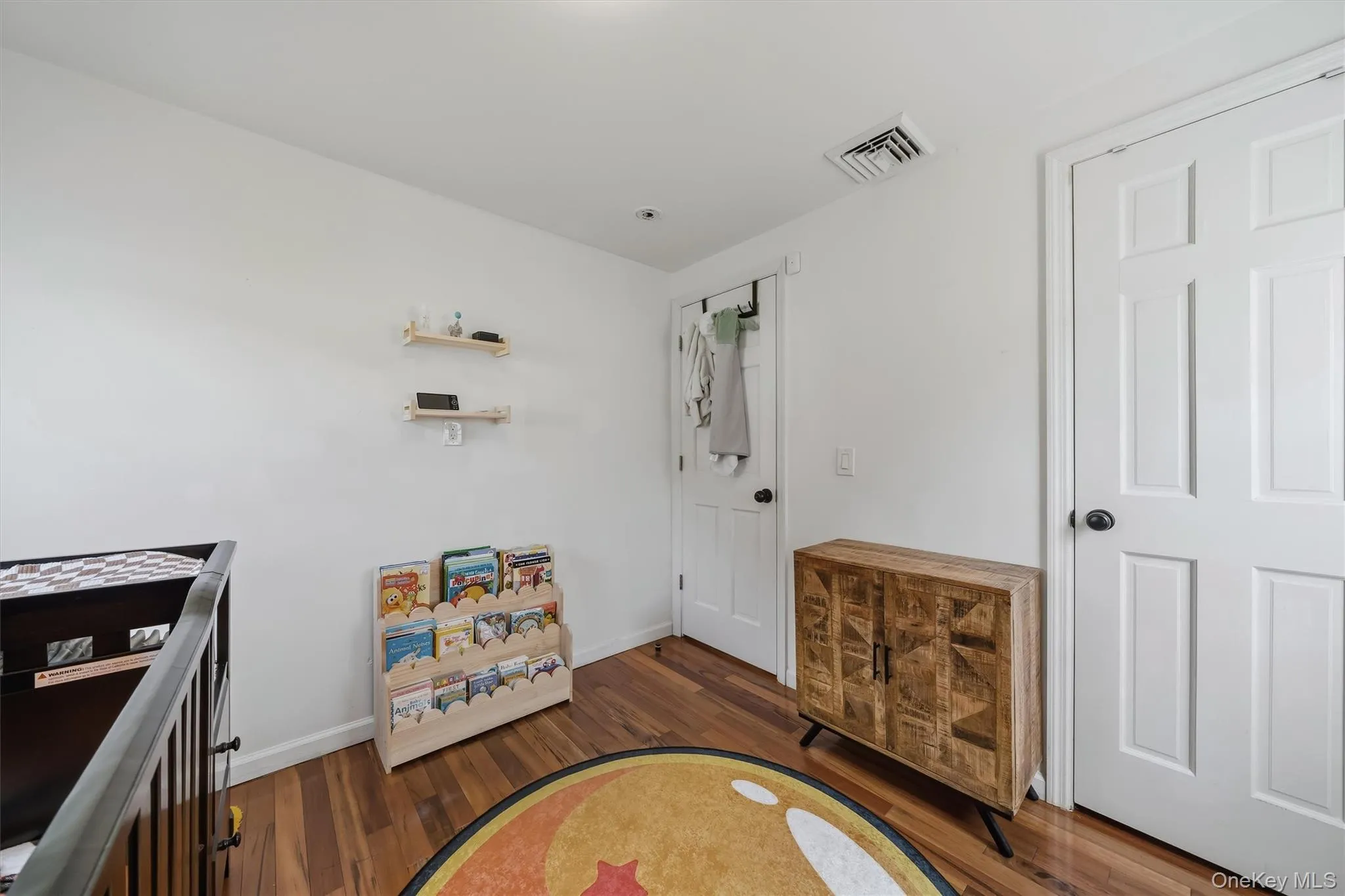 17 State Street, Middletown, NY, 2 Bedrooms Bedrooms, 6 Rooms Rooms,1 BathroomBathrooms,Residential,For Rent,State,0,1027980 17 State Street, Middletown, NY, 2 Bedrooms Bedrooms, 6 Rooms Rooms,1 BathroomBathrooms,Residential,For Rent,State,0,1027980