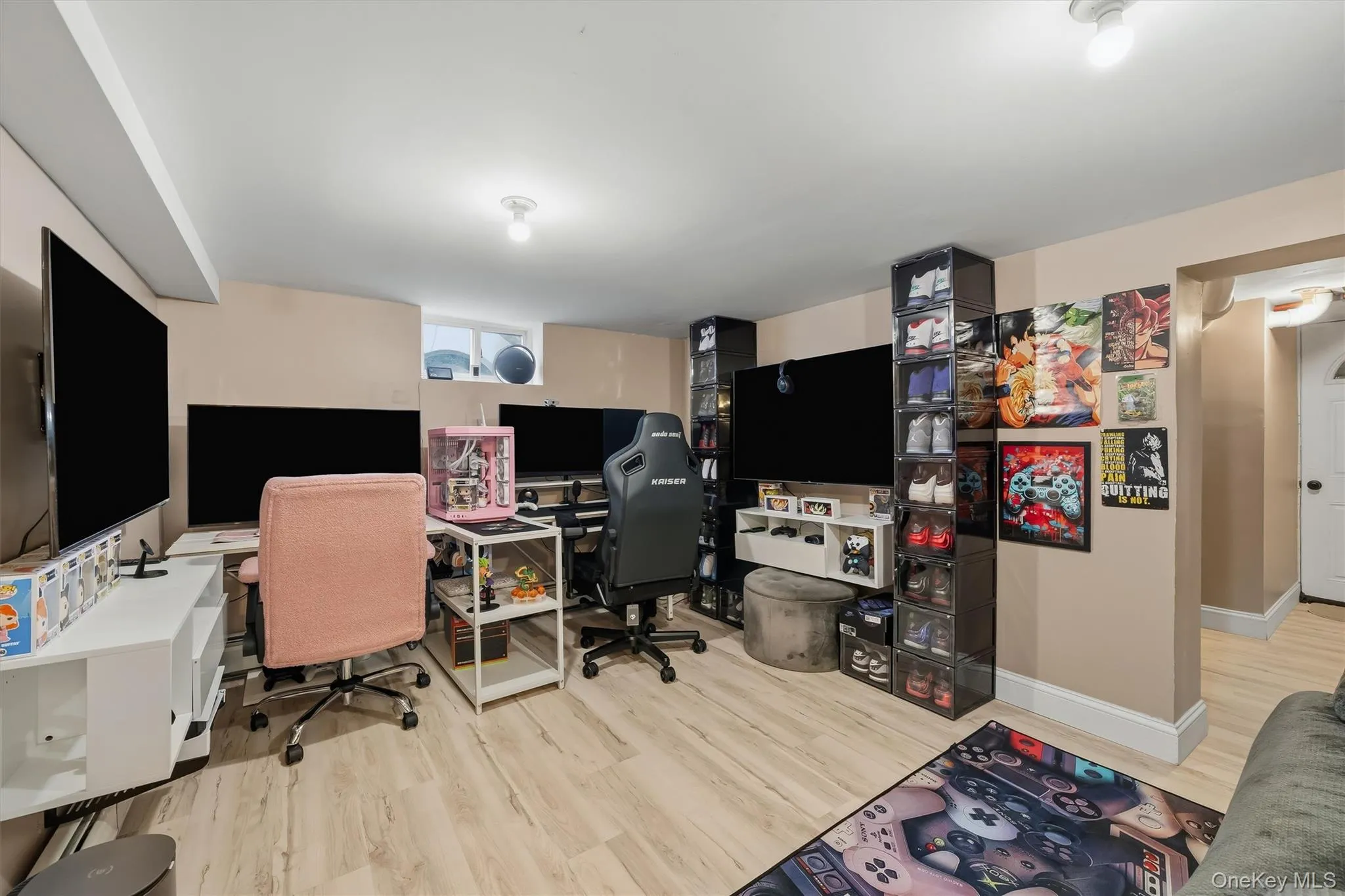 17 State Street, Middletown, NY, 2 Bedrooms Bedrooms, 6 Rooms Rooms,1 BathroomBathrooms,Residential,For Rent,State,0,1027980 17 State Street, Middletown, NY, 2 Bedrooms Bedrooms, 6 Rooms Rooms,1 BathroomBathrooms,Residential,For Rent,State,0,1027980
