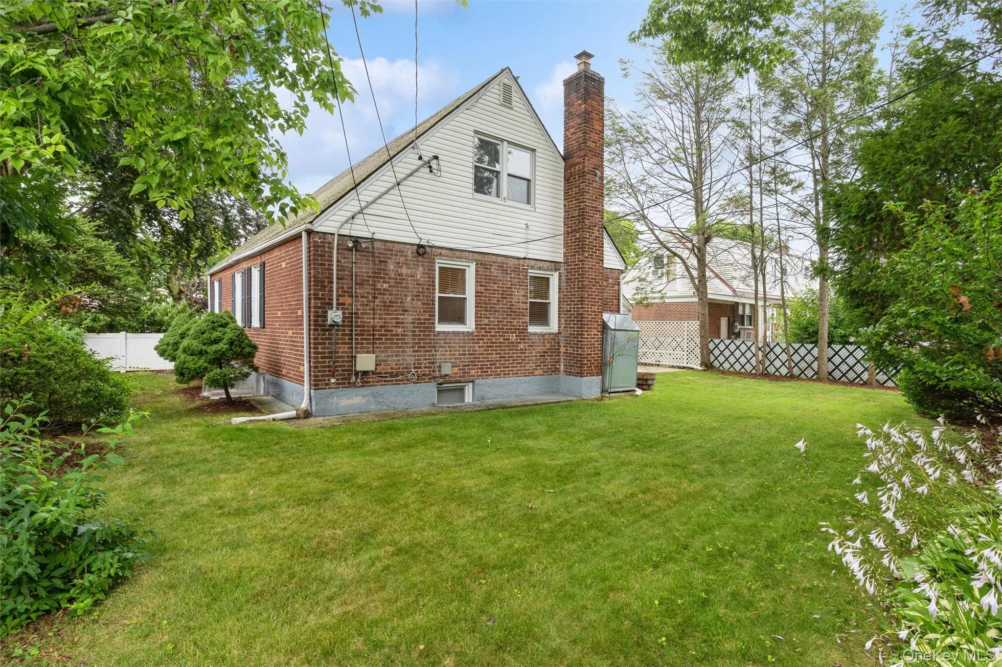 1493 New Hyde Park Drive, North Hempstead, NY, 4 Bedrooms Bedrooms, 7 Rooms Rooms,1 BathroomBathrooms,Residential,For Rent,New Hyde Park,0,1027981 1493 New Hyde Park Drive, North Hempstead, NY, 4 Bedrooms Bedrooms, 7 Rooms Rooms,1 BathroomBathrooms,Residential,For Rent,New Hyde Park,0,1027981