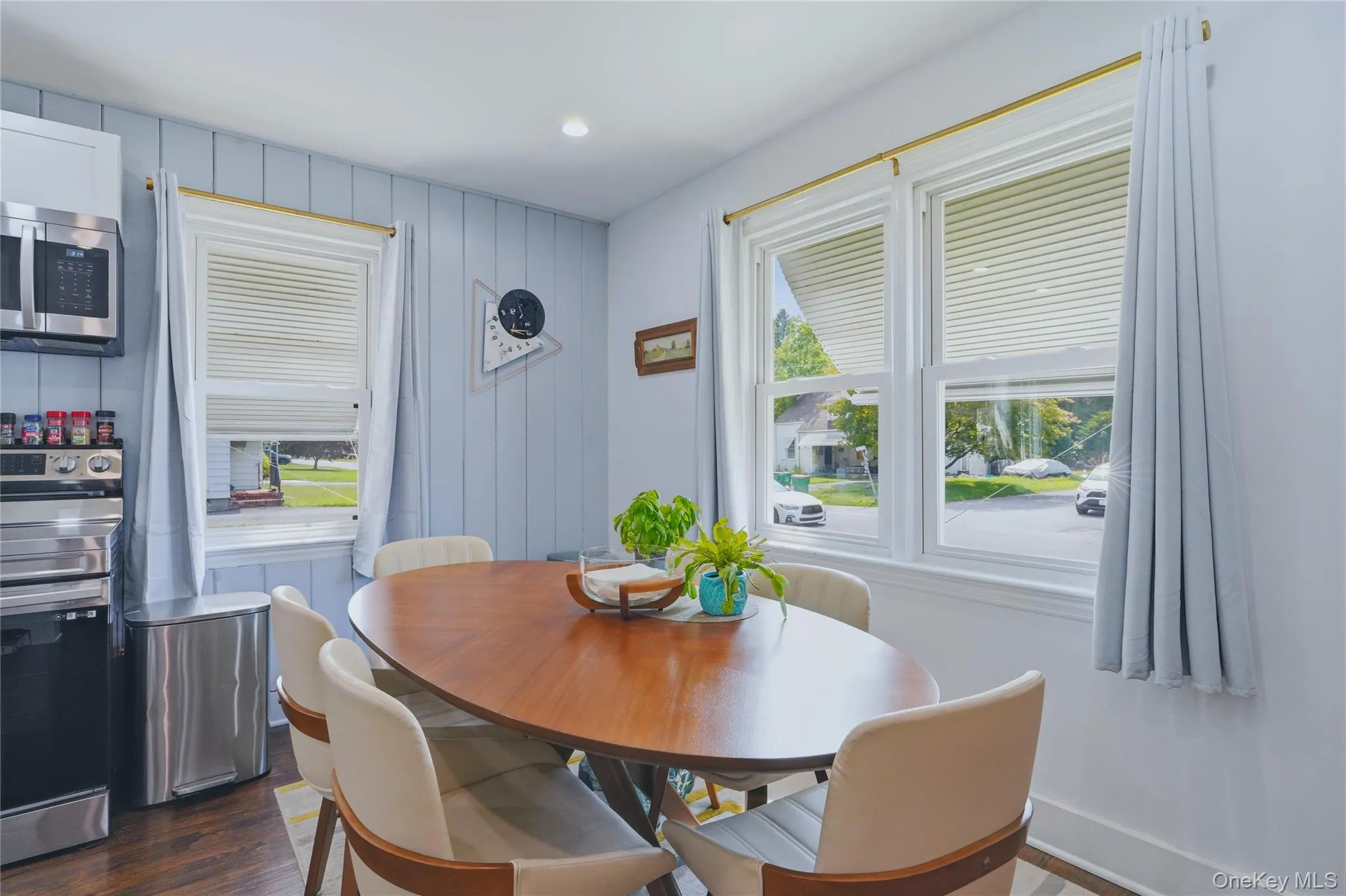 26 Ziegler Avenue, Poughkeepsie (town), NY, 3 Bedrooms Bedrooms, 6 Rooms Rooms,2 BathroomsBathrooms,Residential,For Rent,Ziegler,0,1027982 26 Ziegler Avenue, Poughkeepsie (town), NY, 3 Bedrooms Bedrooms, 6 Rooms Rooms,2 BathroomsBathrooms,Residential,For Rent,Ziegler,0,1027982