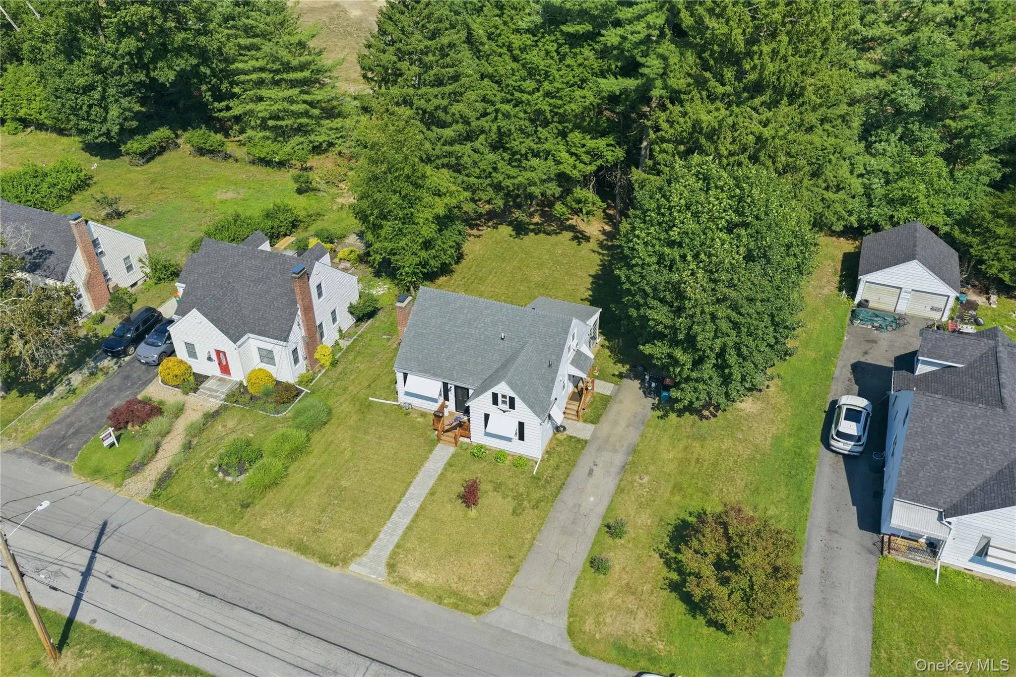 26 Ziegler Avenue, Poughkeepsie (town), NY, 3 Bedrooms Bedrooms, 6 Rooms Rooms,2 BathroomsBathrooms,Residential,For Rent,Ziegler,0,1027982 26 Ziegler Avenue, Poughkeepsie (town), NY, 3 Bedrooms Bedrooms, 6 Rooms Rooms,2 BathroomsBathrooms,Residential,For Rent,Ziegler,0,1027982