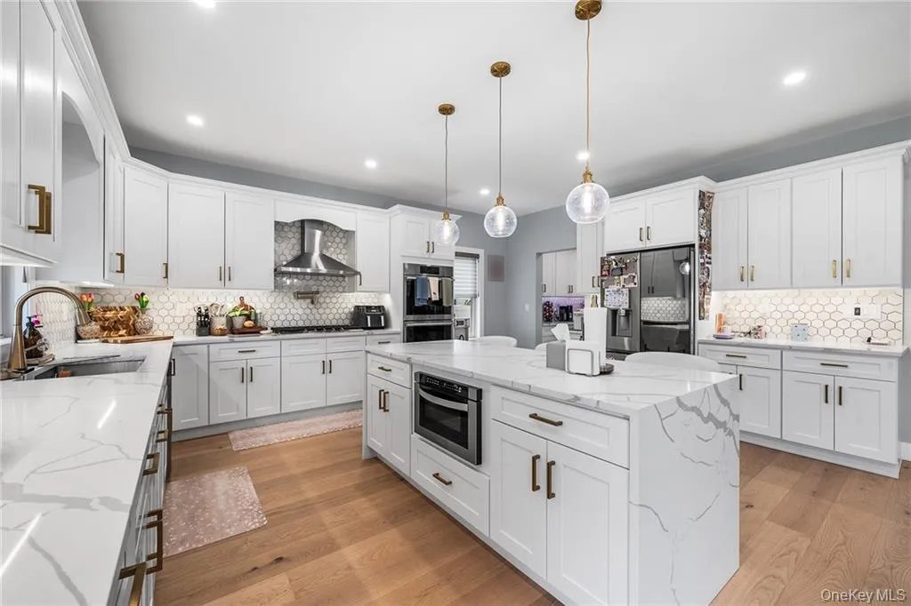 4037 Jean Avenue, Oyster Bay, NY, 5 Bedrooms Bedrooms, 9 Rooms Rooms,4 BathroomsBathrooms,Residential,For Rent,Jean,0,1027983 4037 Jean Avenue, Oyster Bay, NY, 5 Bedrooms Bedrooms, 9 Rooms Rooms,4 BathroomsBathrooms,Residential,For Rent,Jean,0,1027983
